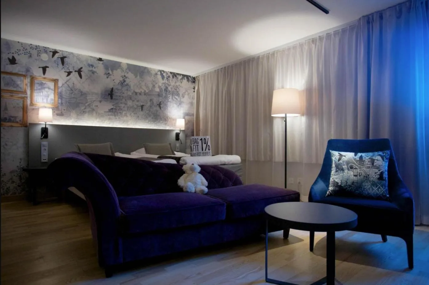 Seating area in Scandic Winn