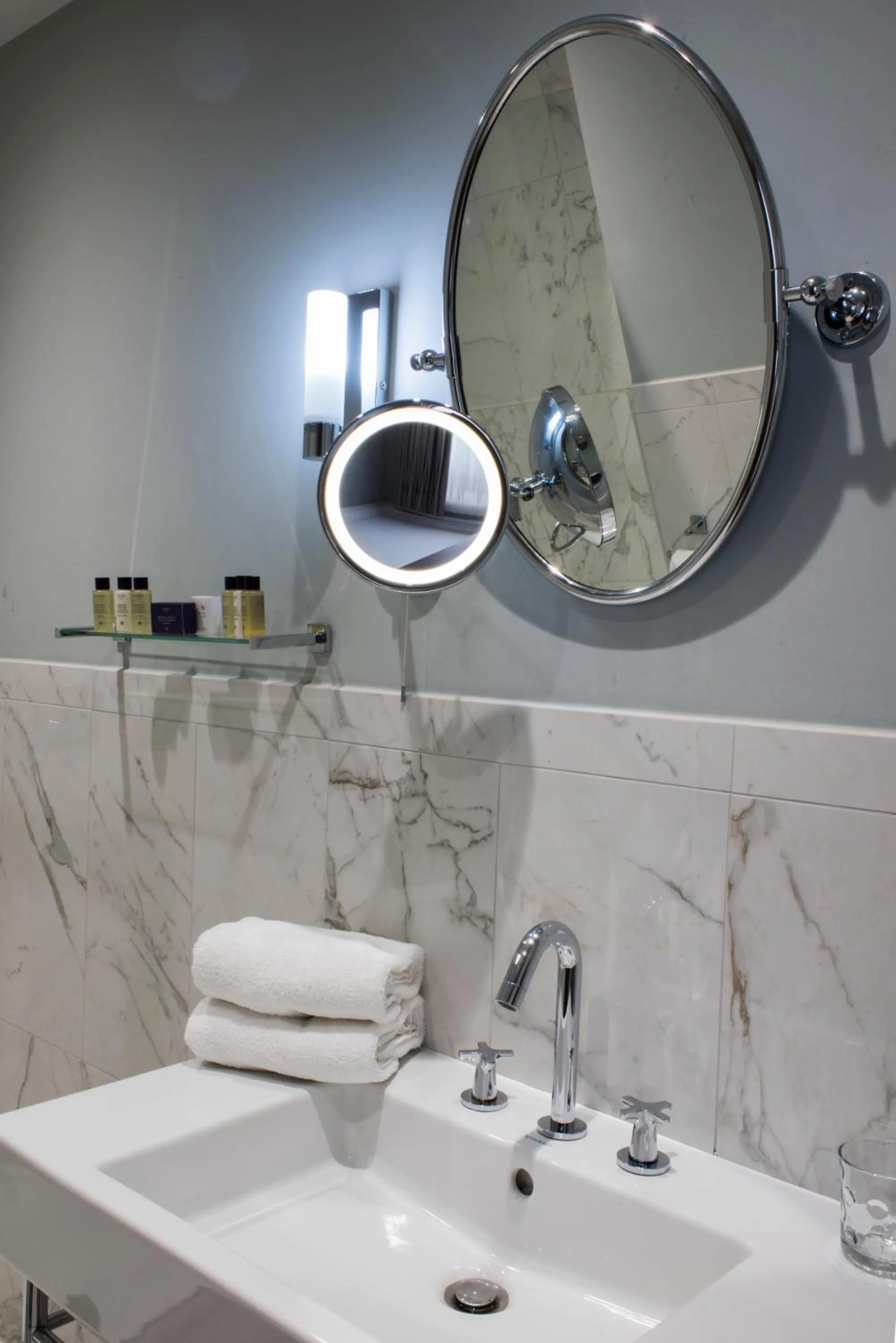 Bathroom in Kinnettles Hotel & Spa