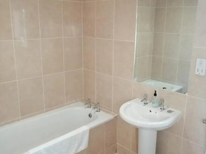 Bathroom in The Flying Fish Stables