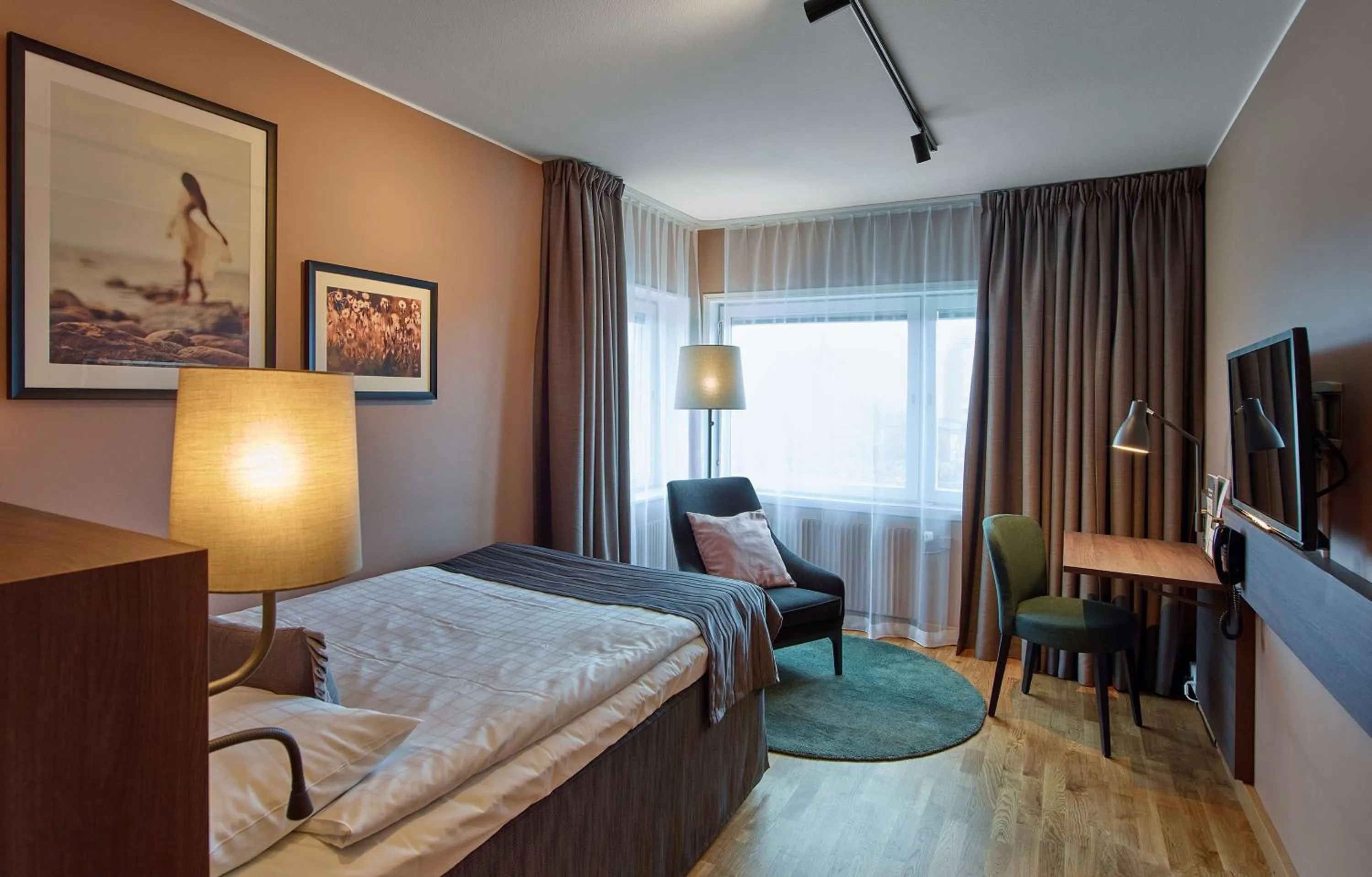 Bedroom, Bed in Scandic CH