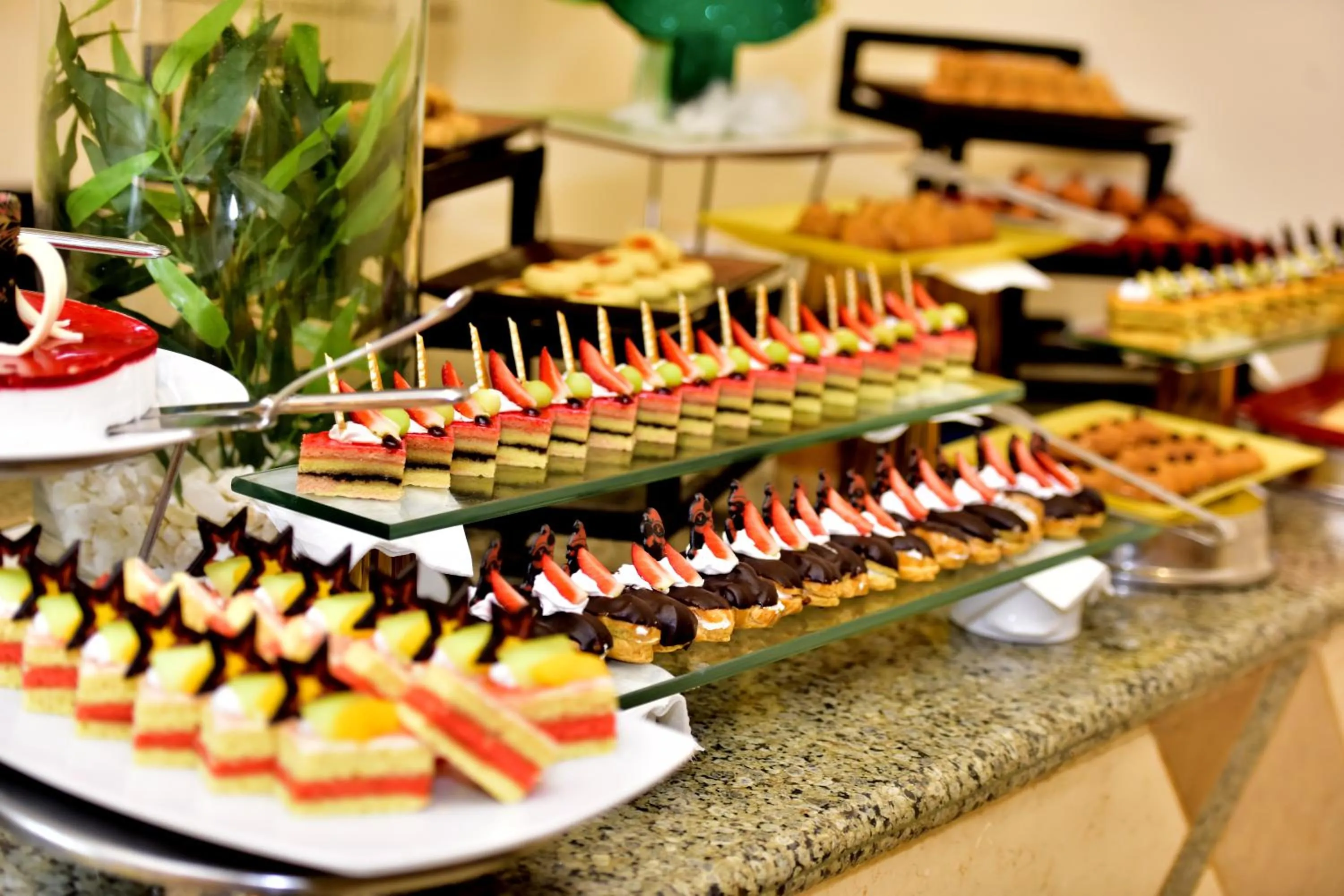 Restaurant/places to eat in Il Mercato Hotel & Spa