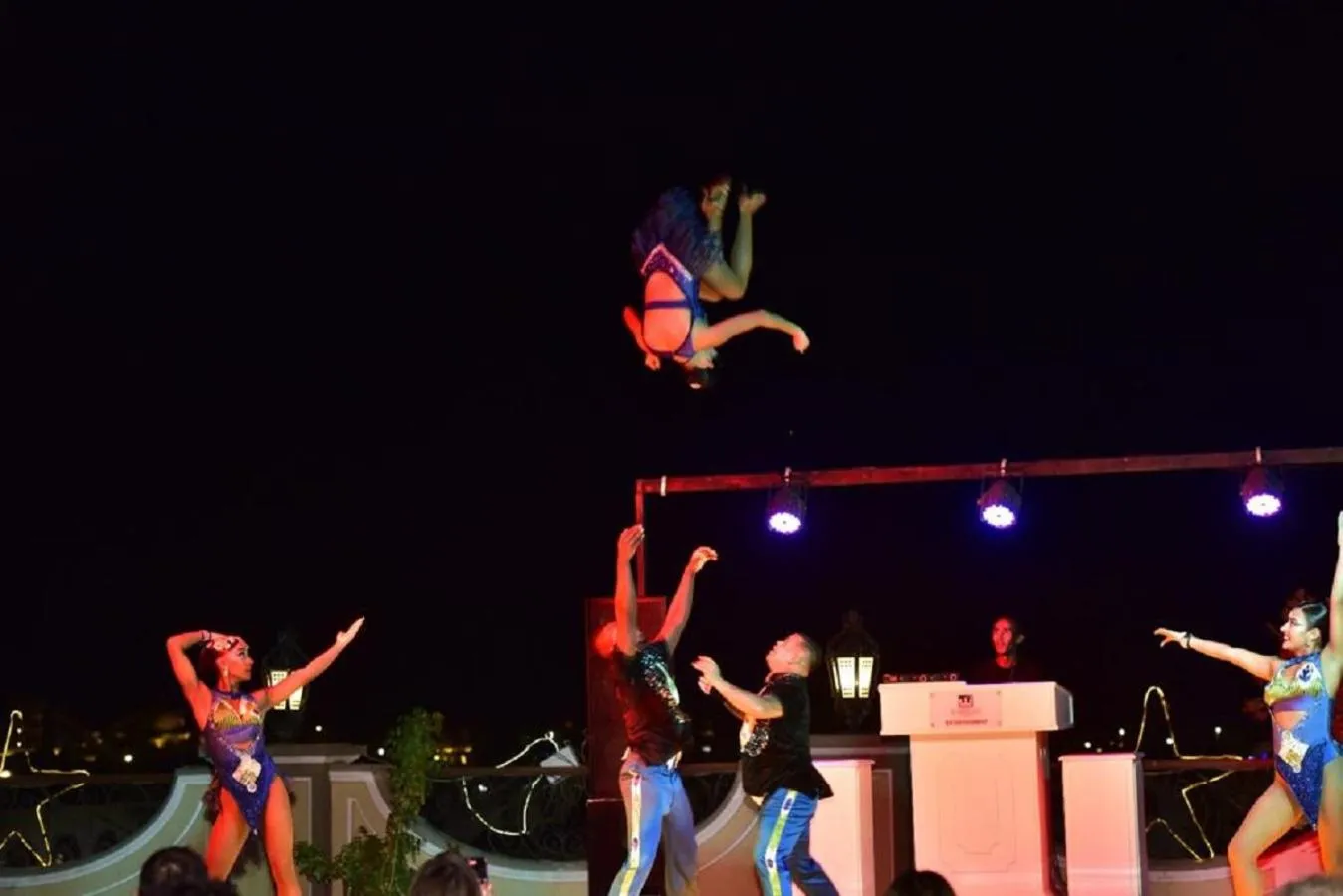 Evening entertainment in Il Mercato Hotel & Spa