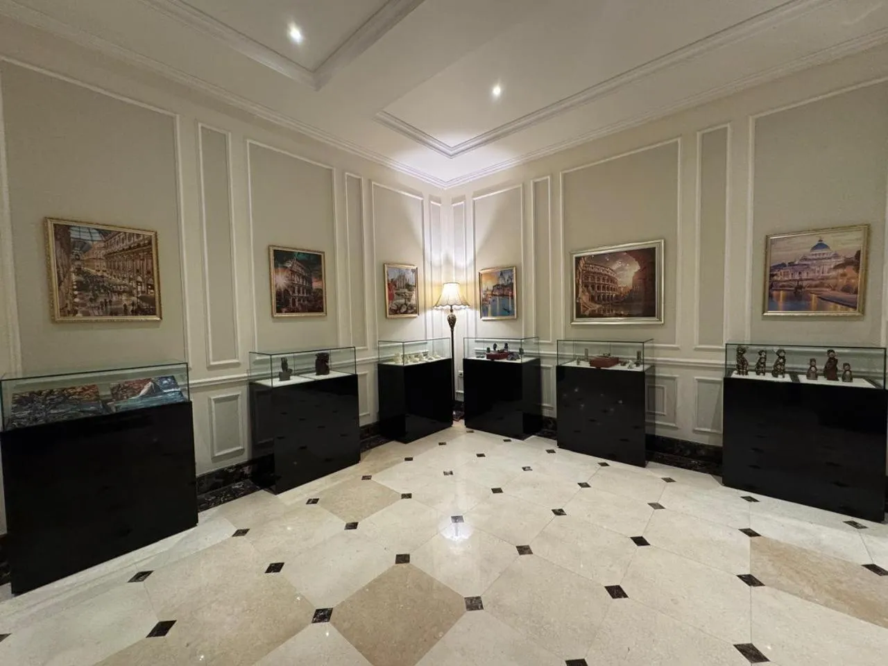 Text overlay in Il Mercato Hotel & Spa