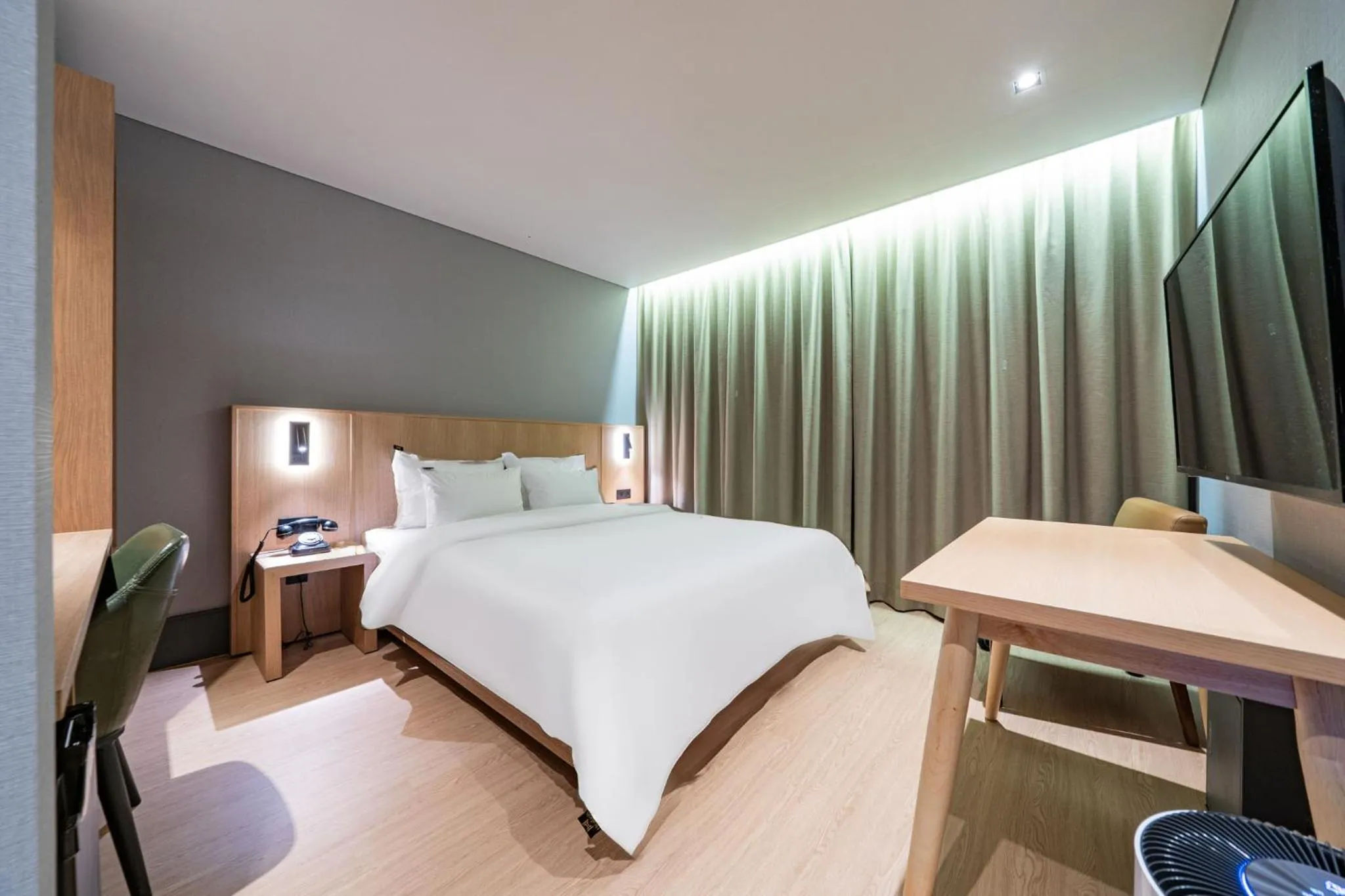 Decorative detail, Bed in Healasis