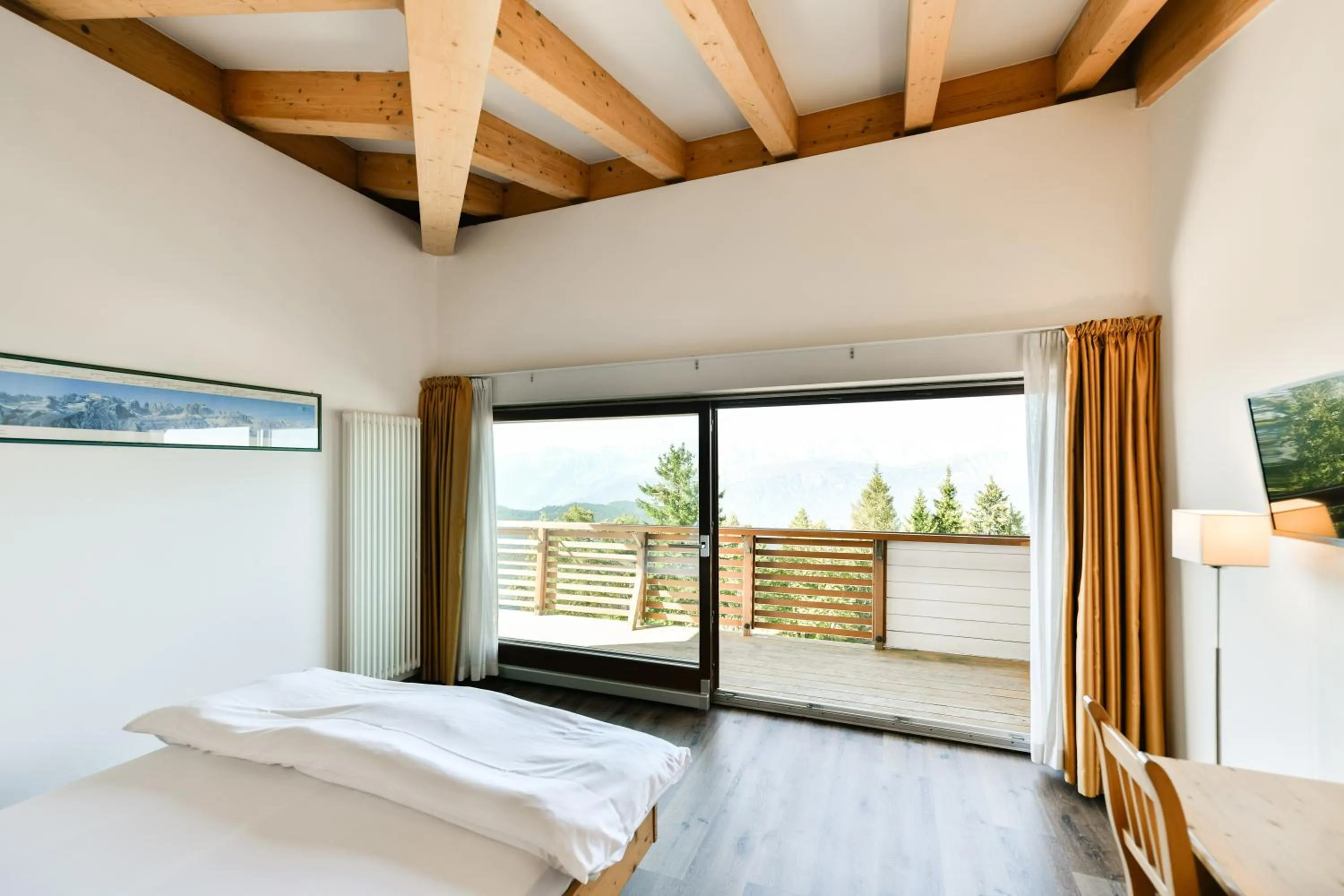 Bed in Chalet Caminetto