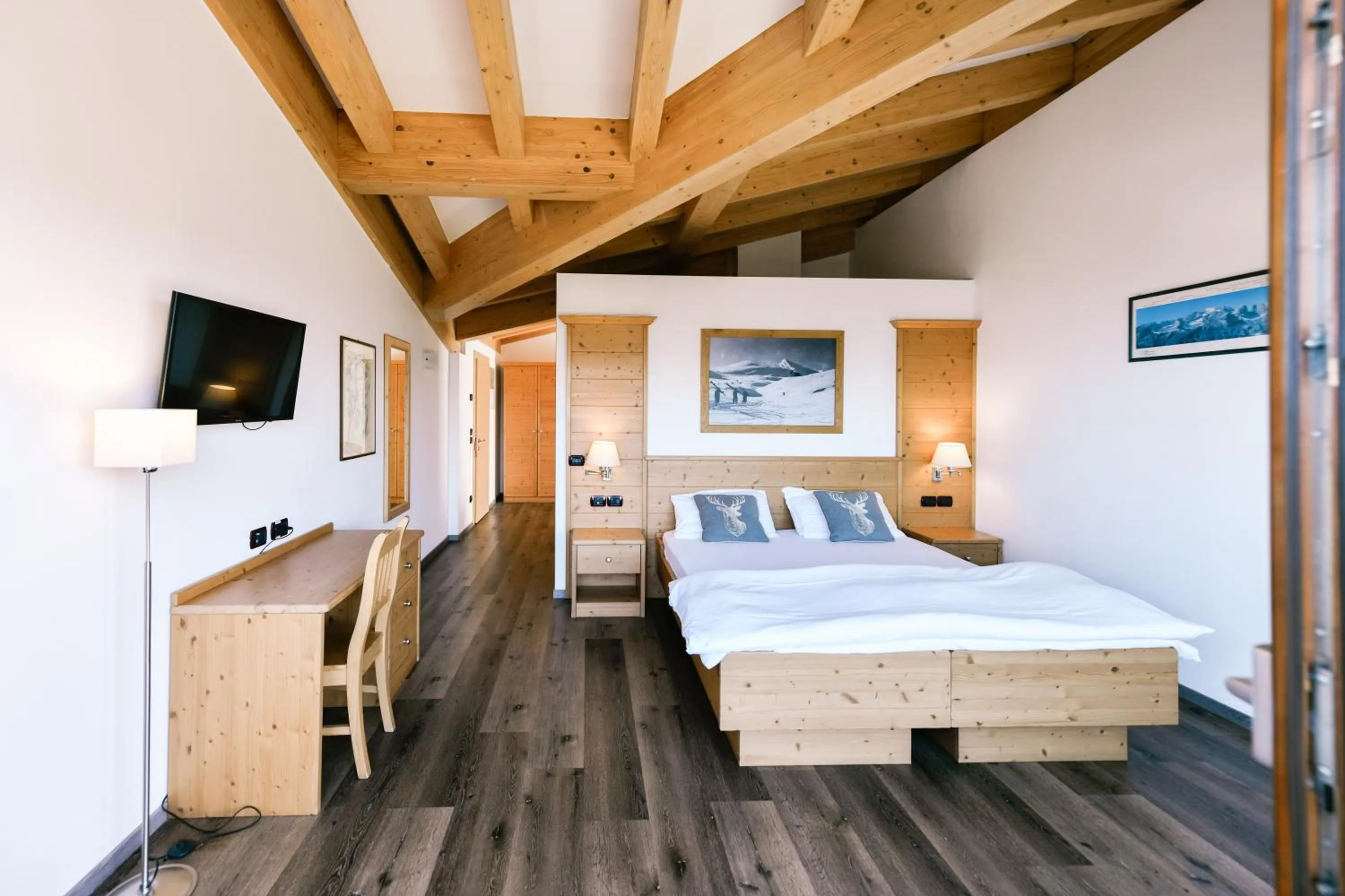 Bed in Chalet Caminetto