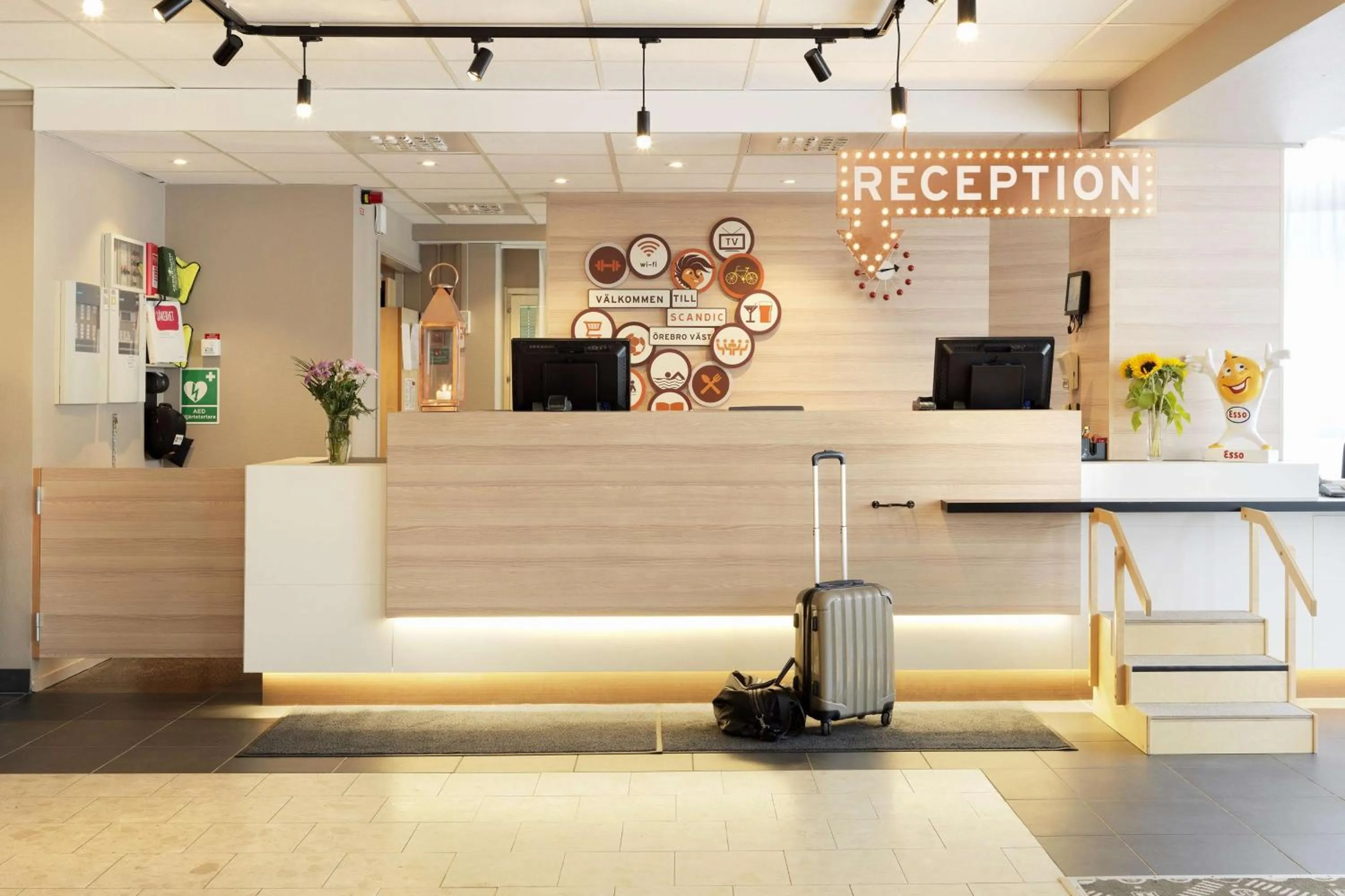 Lobby or reception in Scandic Örebro Väst
