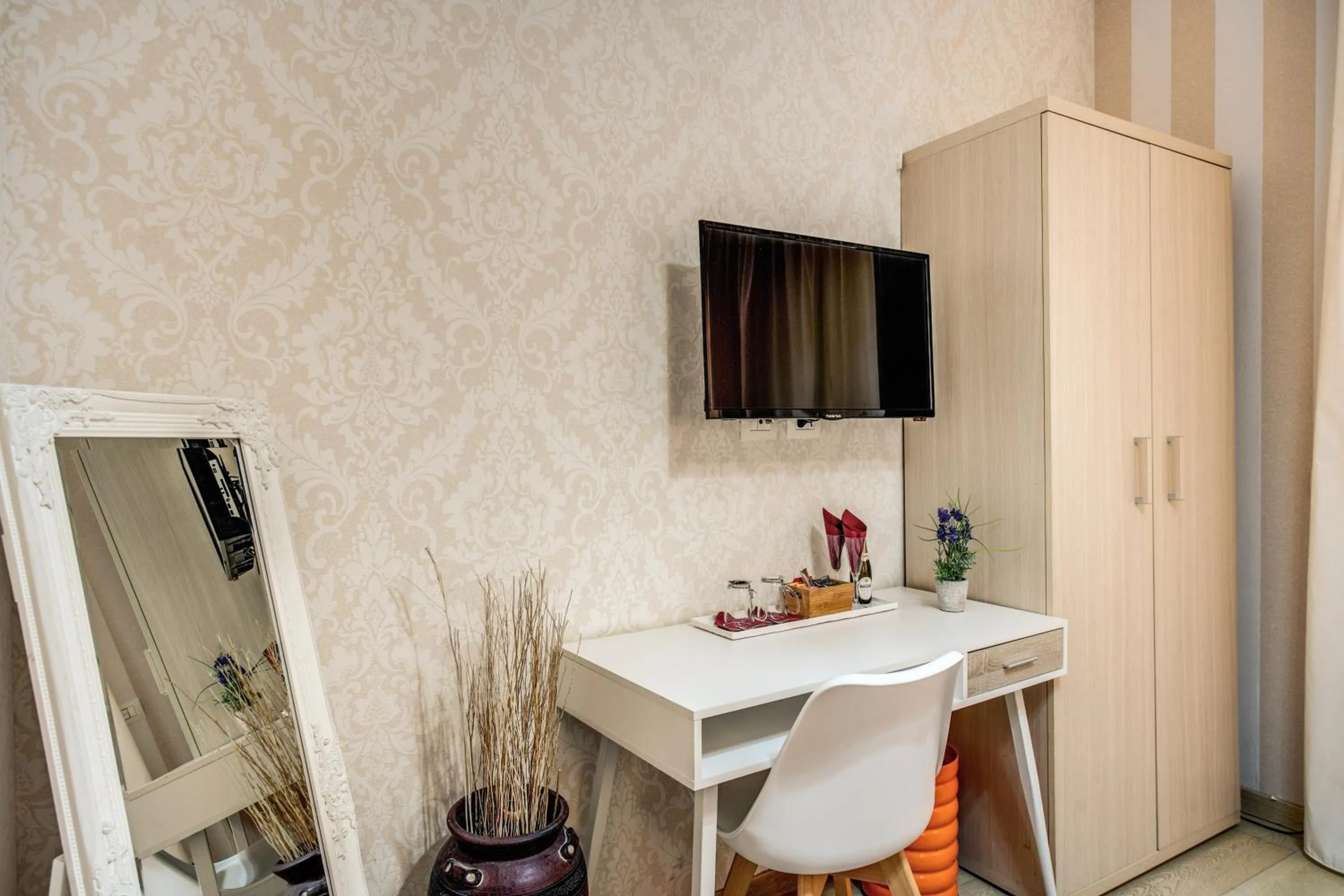 TV and multimedia in Marta Inn