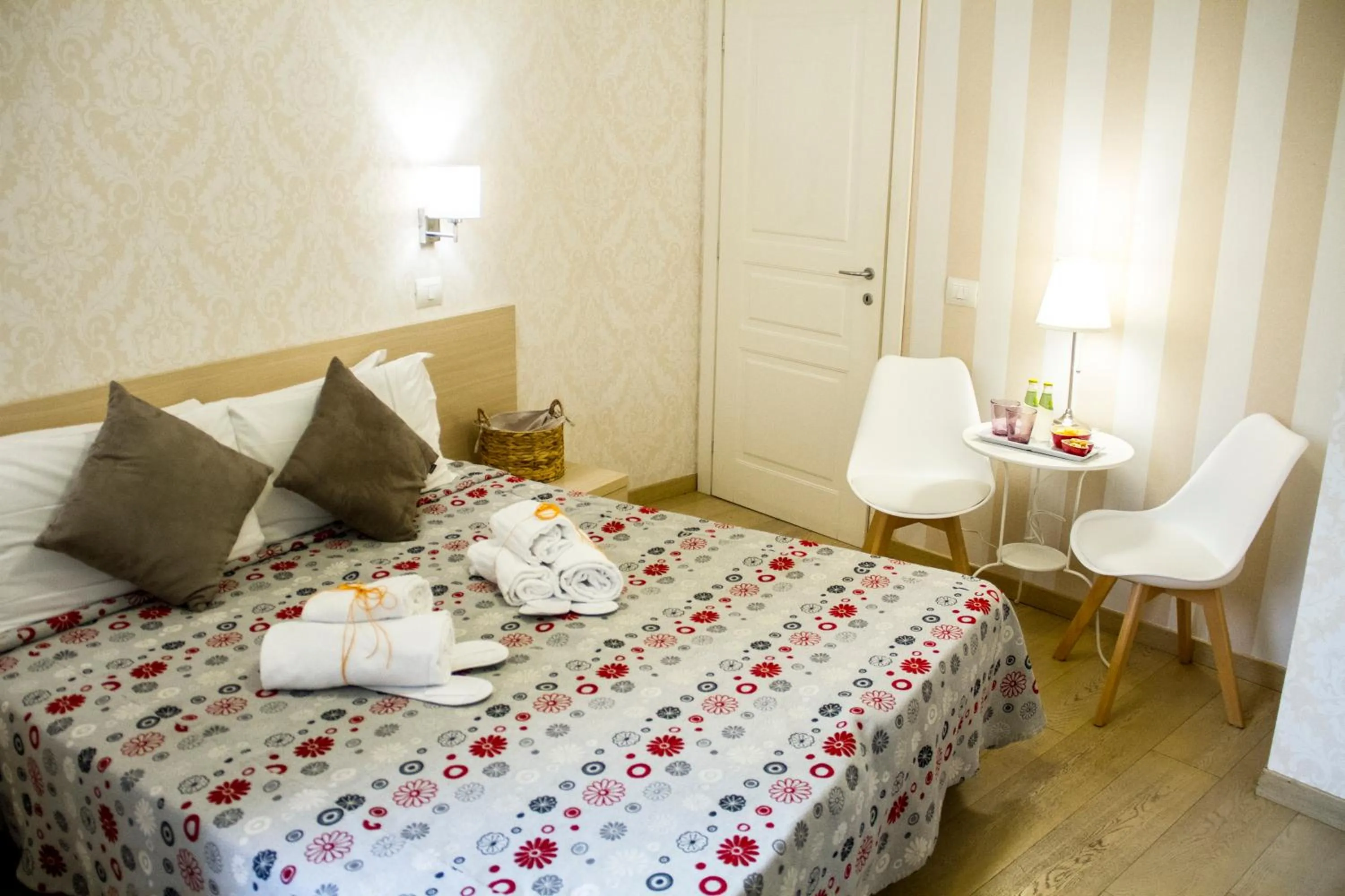 Photo of the whole room, Bed in Marta Inn