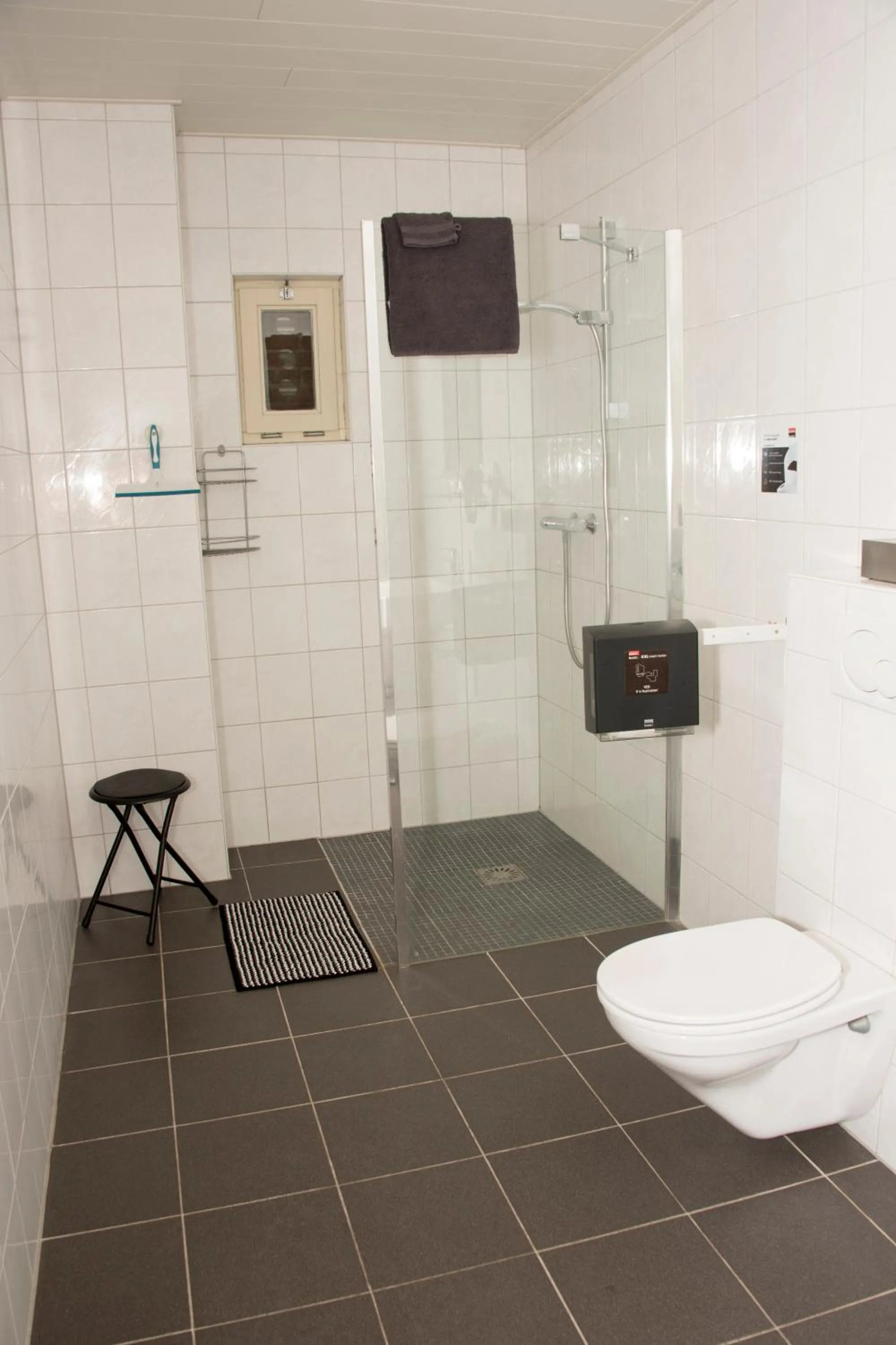 Shower in B & B Leudal