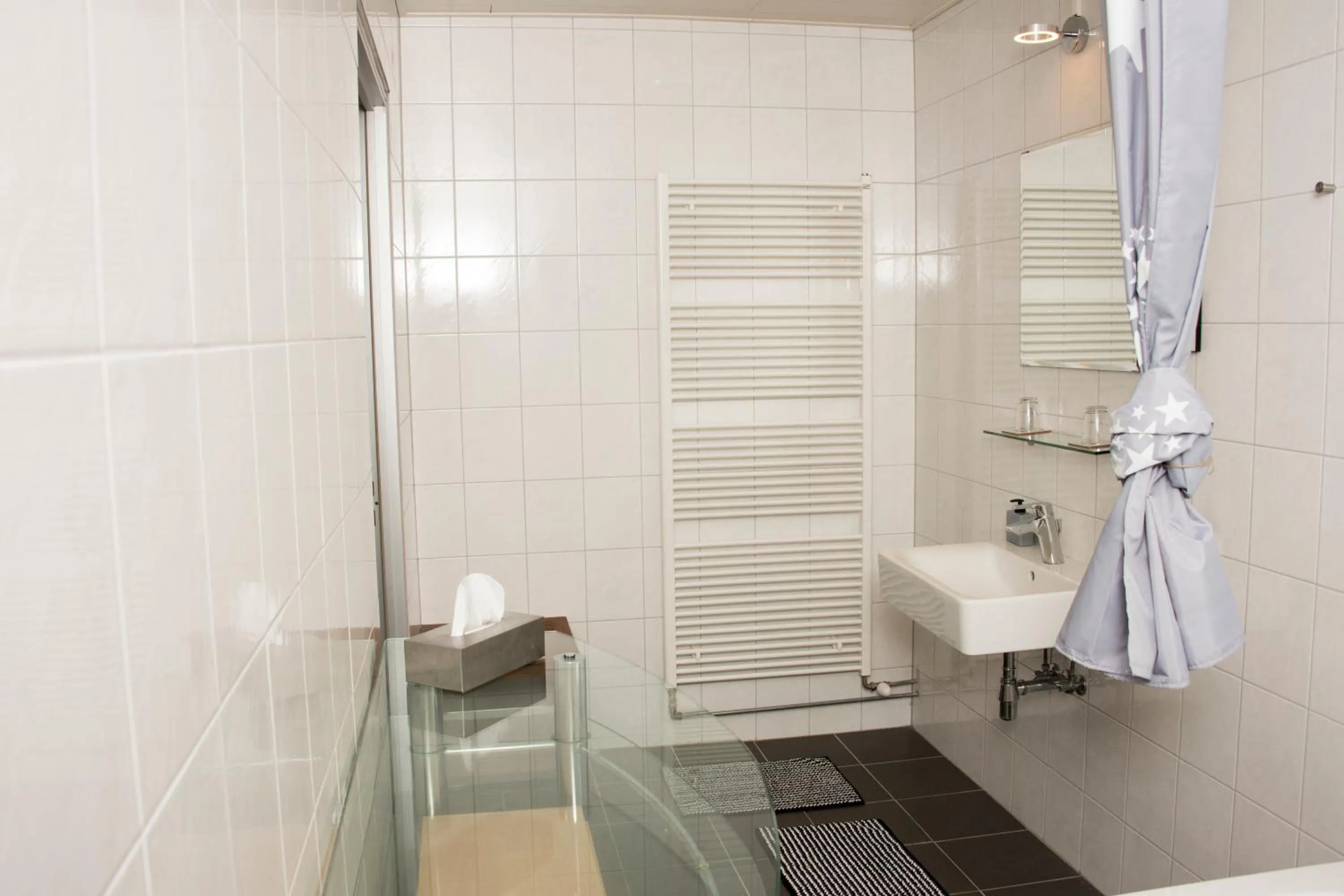 Bathroom in B & B Leudal