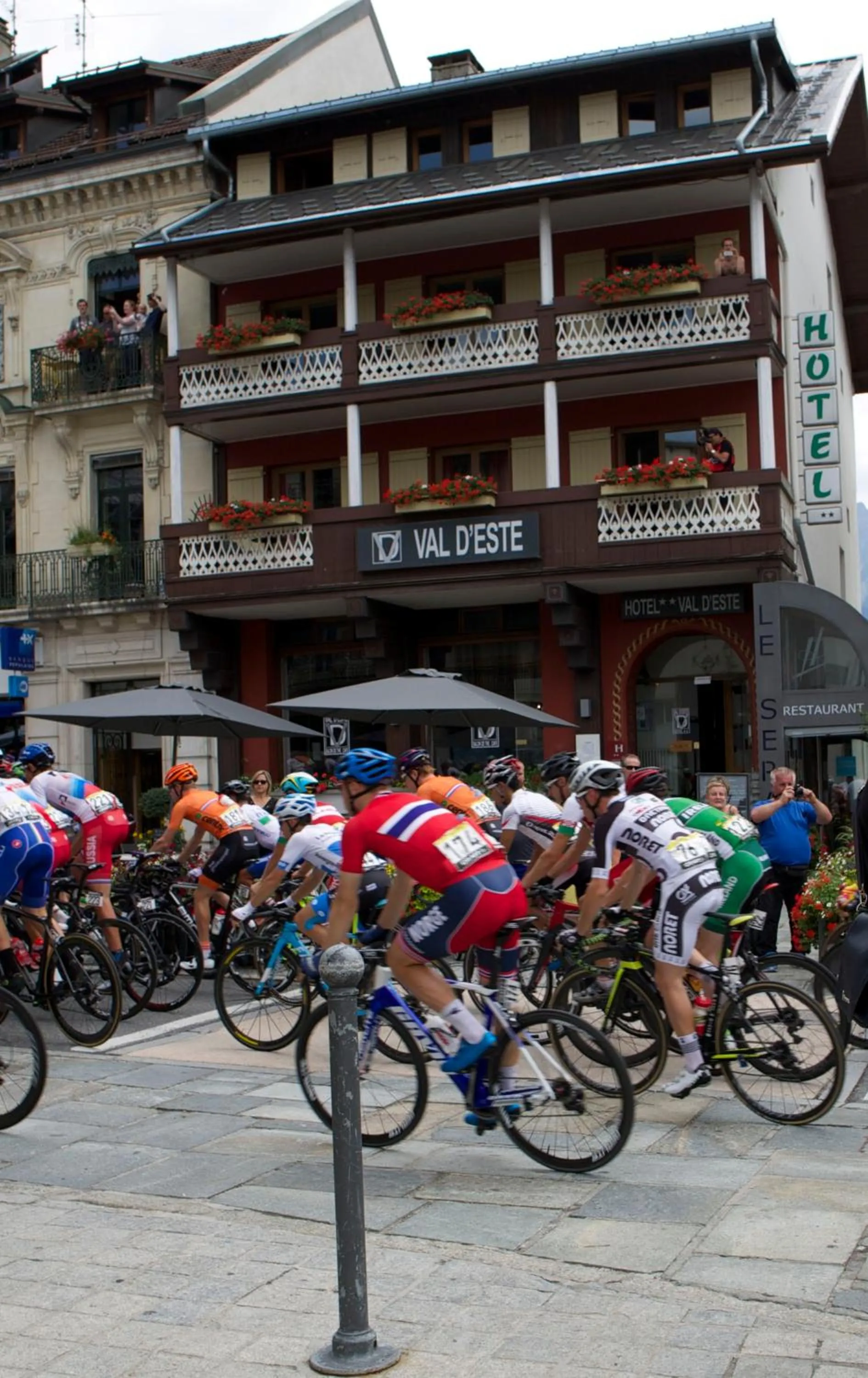 Cycling in Hôtel Val d'Este