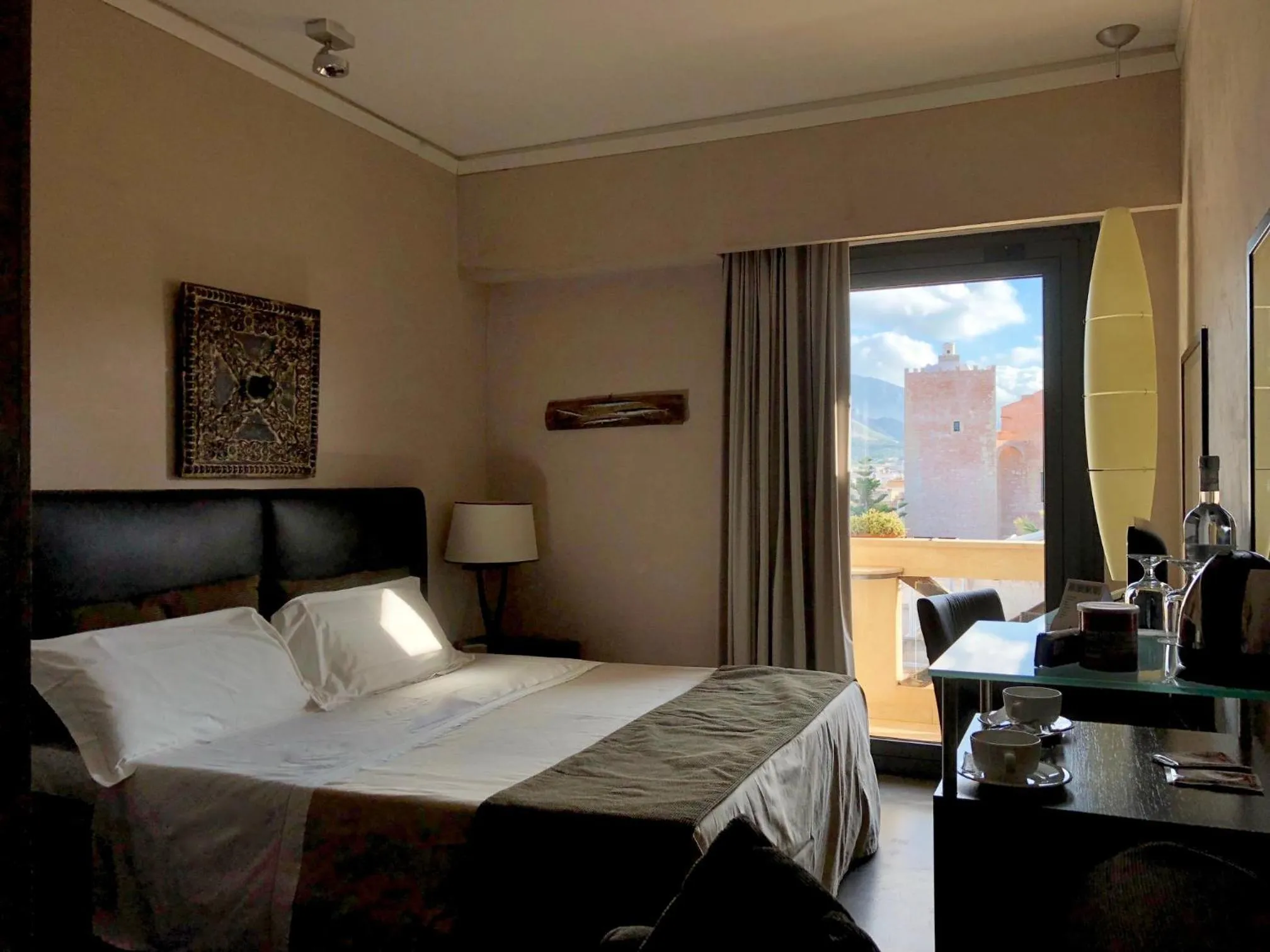 Bedroom, Bed in Hotel Capo San Vito by Geocharme