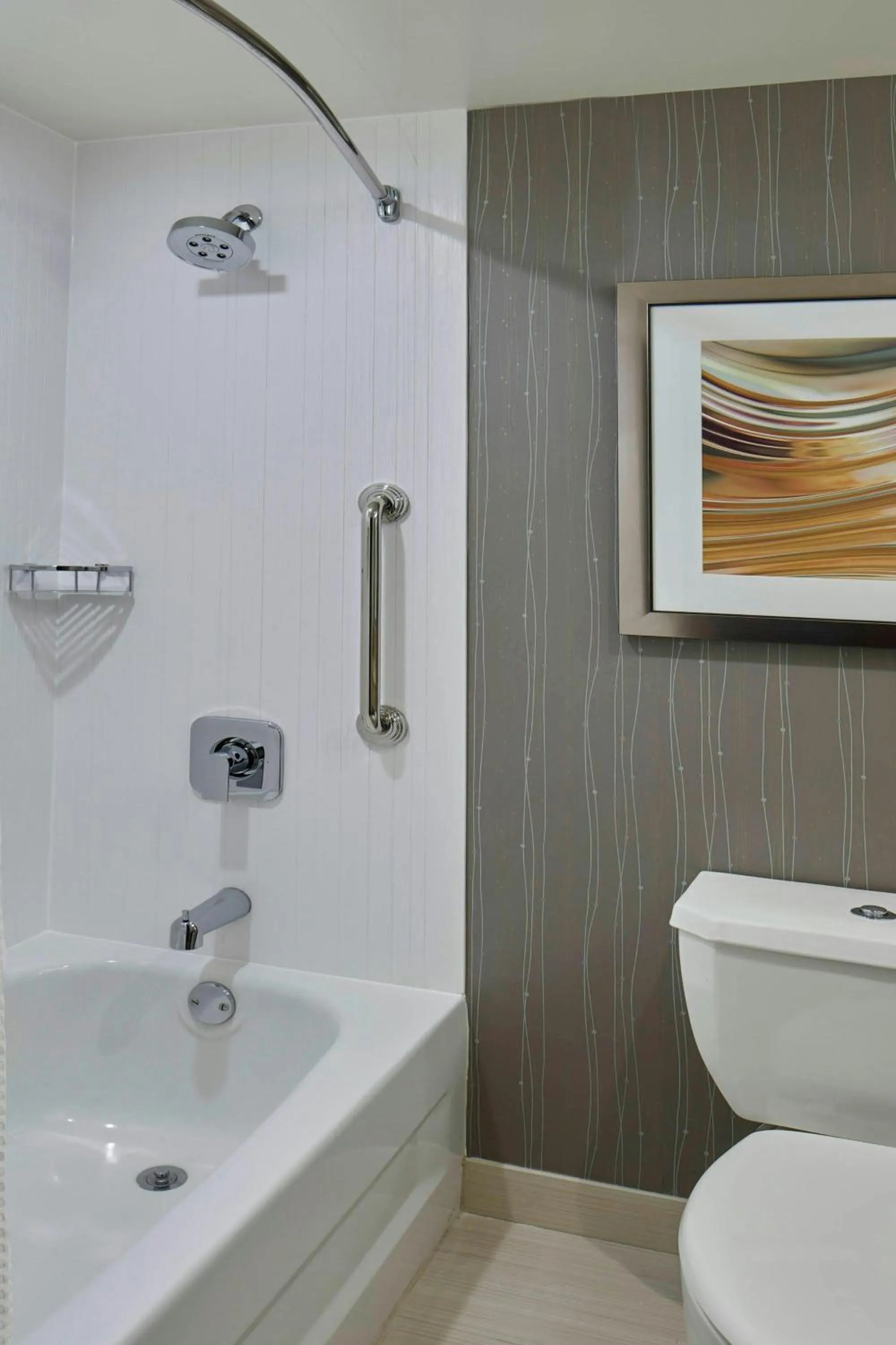 Bathroom in Courtyard by Marriott Albany Thruway