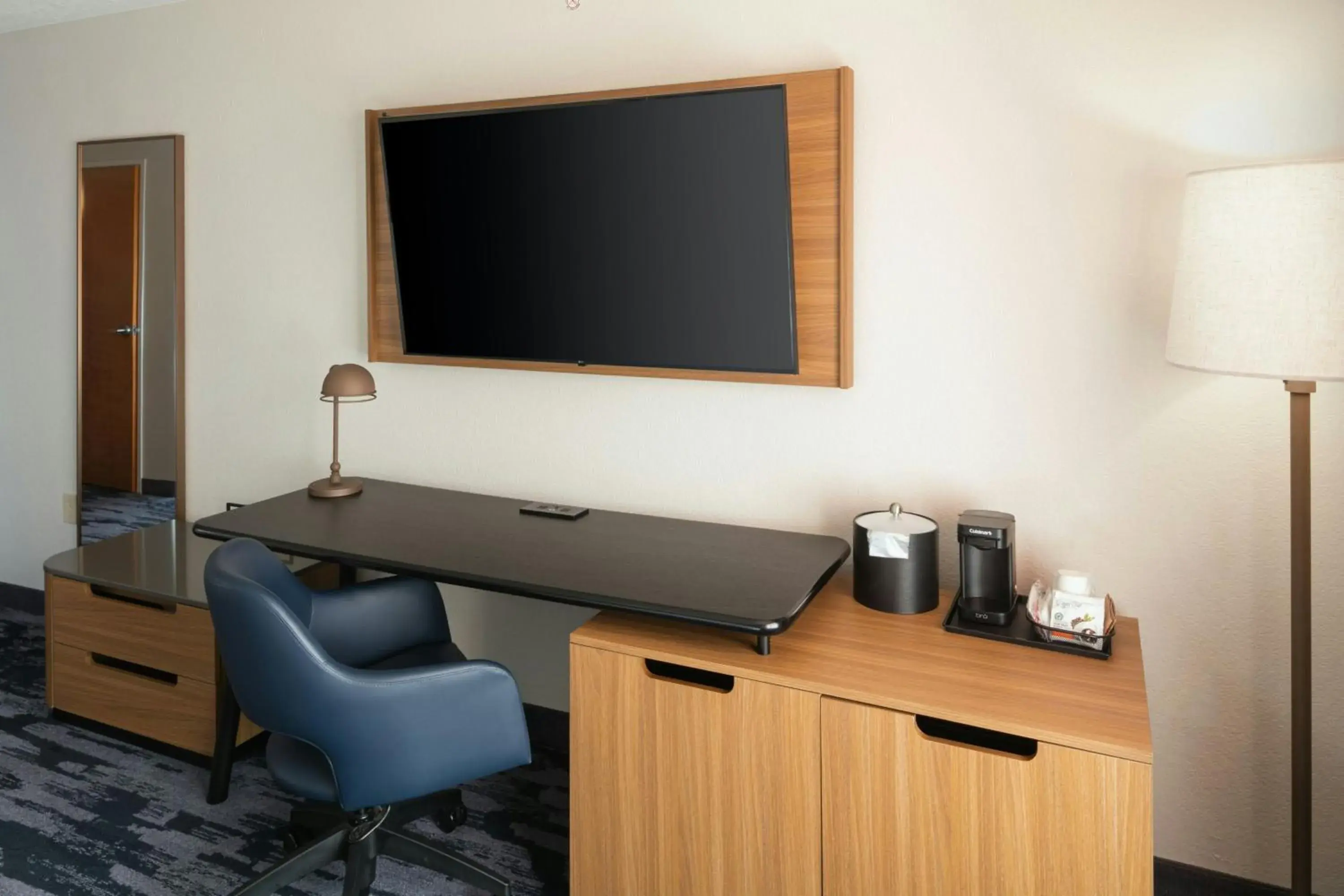 Queen Room with Two Queen Beds and Adapted Tub - Mobility Accessible in Fairfield Inn & Suites by Marriott Anchorage Midtown Queen Room with Two Queen Beds and Adapted Tub - Mobility Accessible in Fairfield Inn & Suites by Marriott Anchorage Midtown