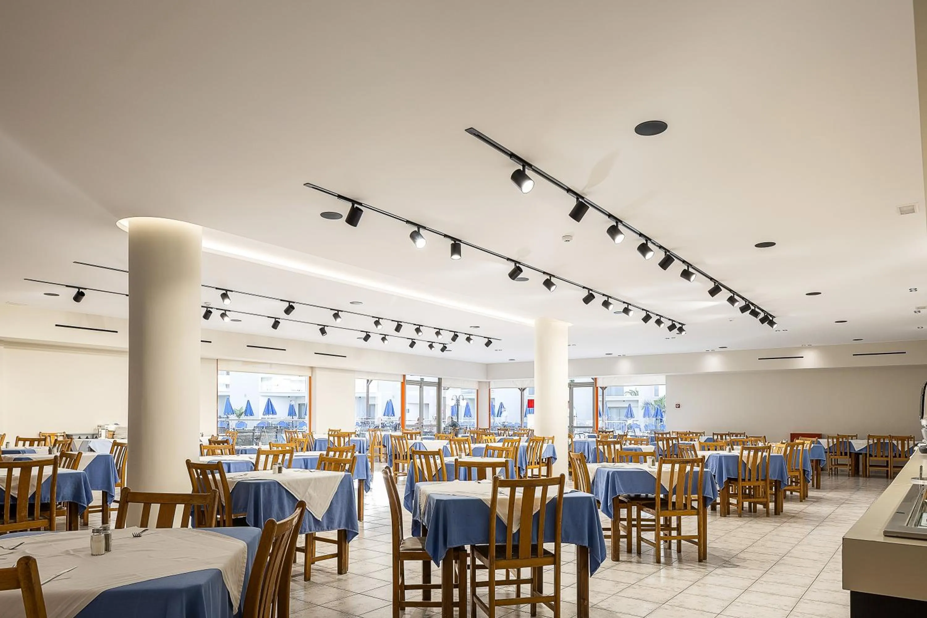 Restaurant/places to eat in Rethymno Village