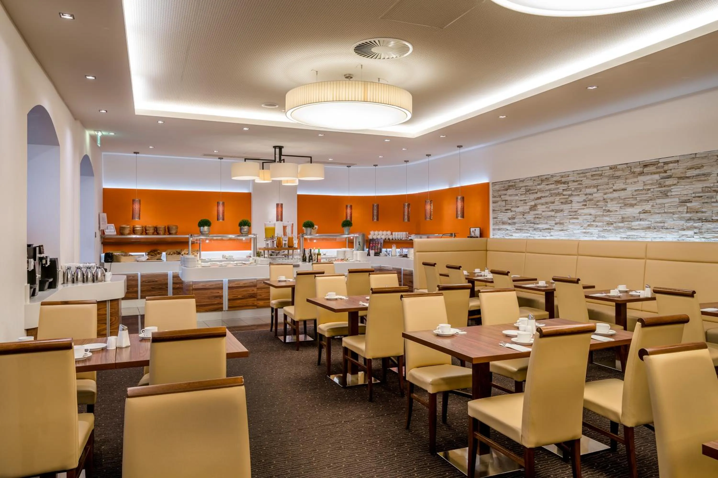 Breakfast in IMLAUER Hotel Nestroy Wien