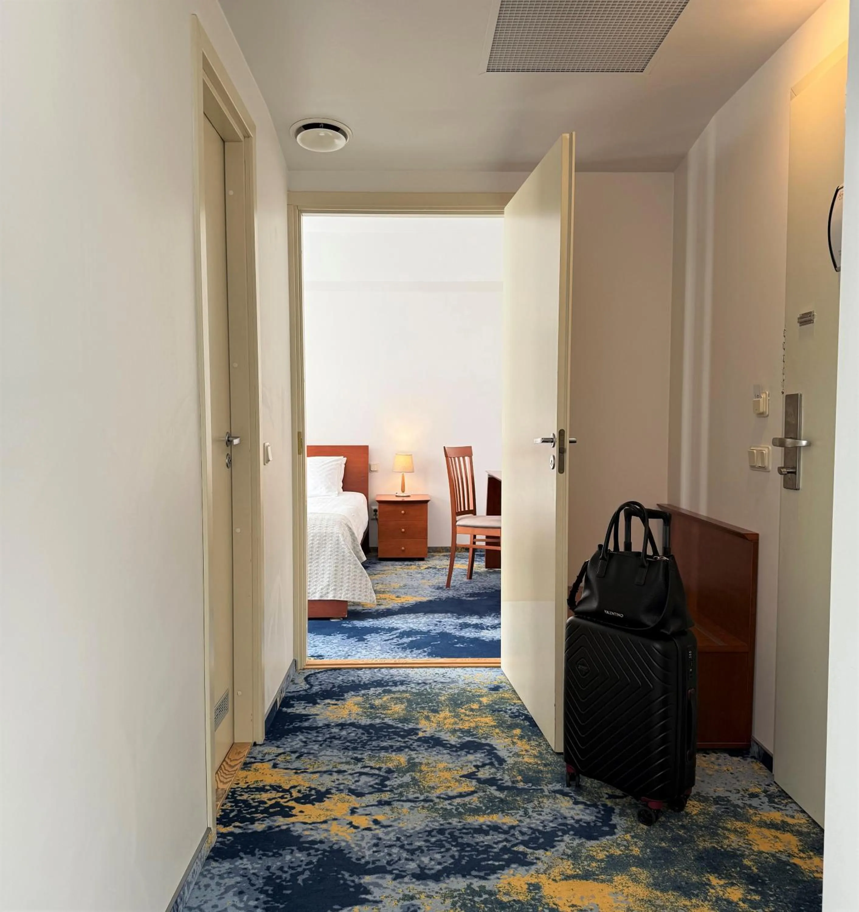 Photo of the whole room in BEST BALTIC Kaunas