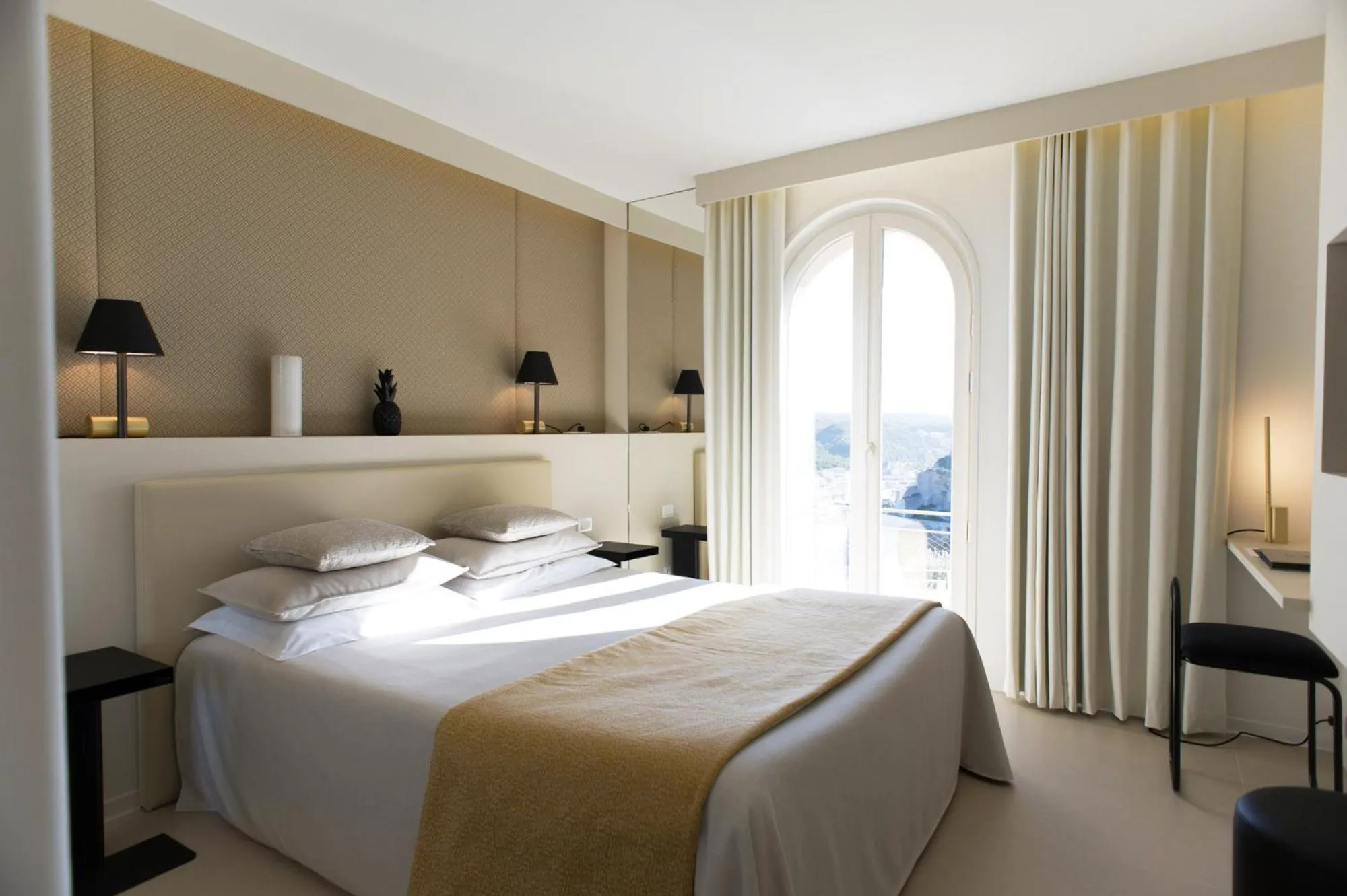 Bed in Hotel Spa Genovese