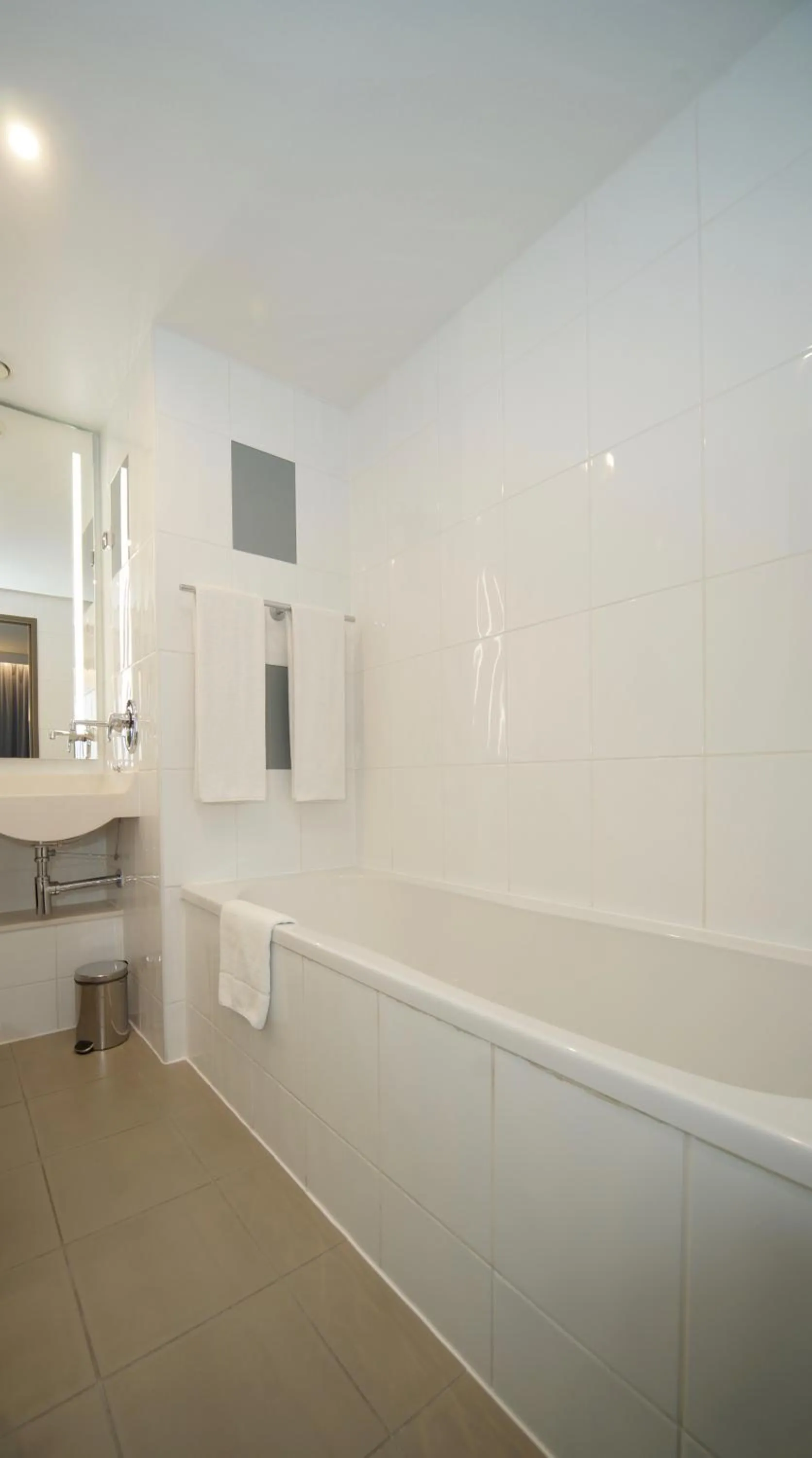 Toilet in Novotel Vilnius Centre