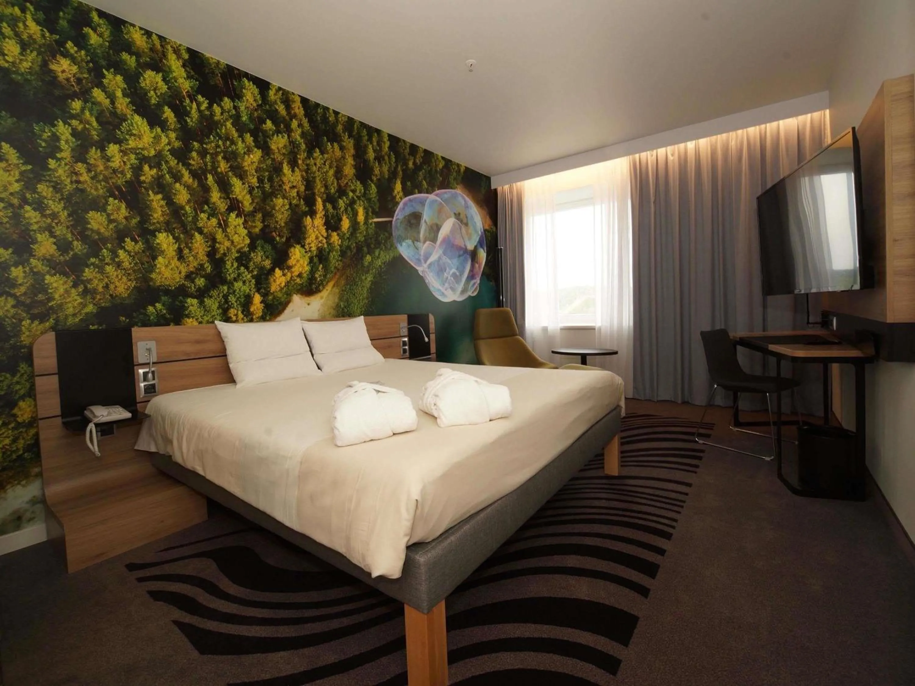 Bedroom, Bed in Novotel Vilnius Centre