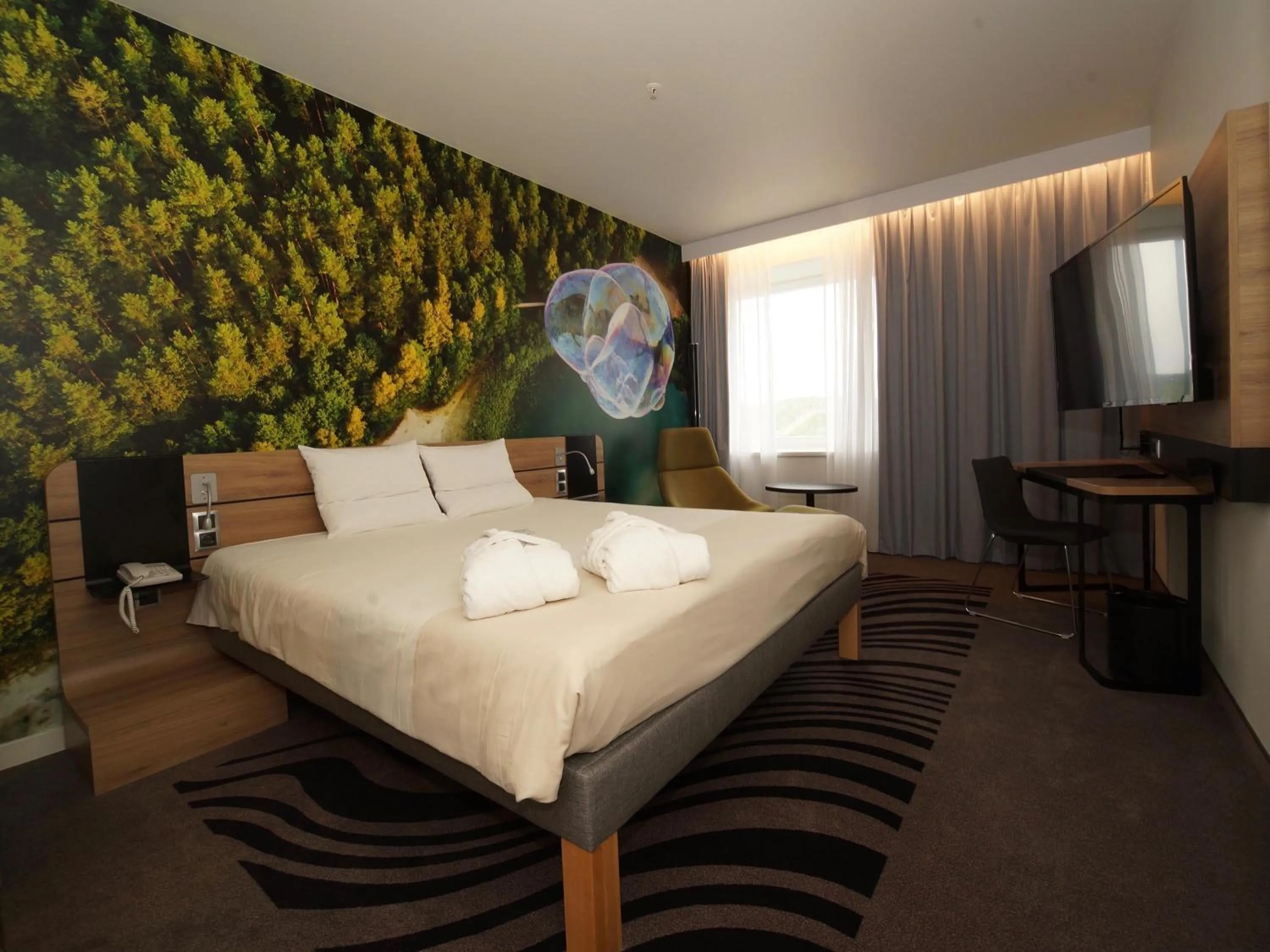 Bedroom, Bed in Novotel Vilnius Centre