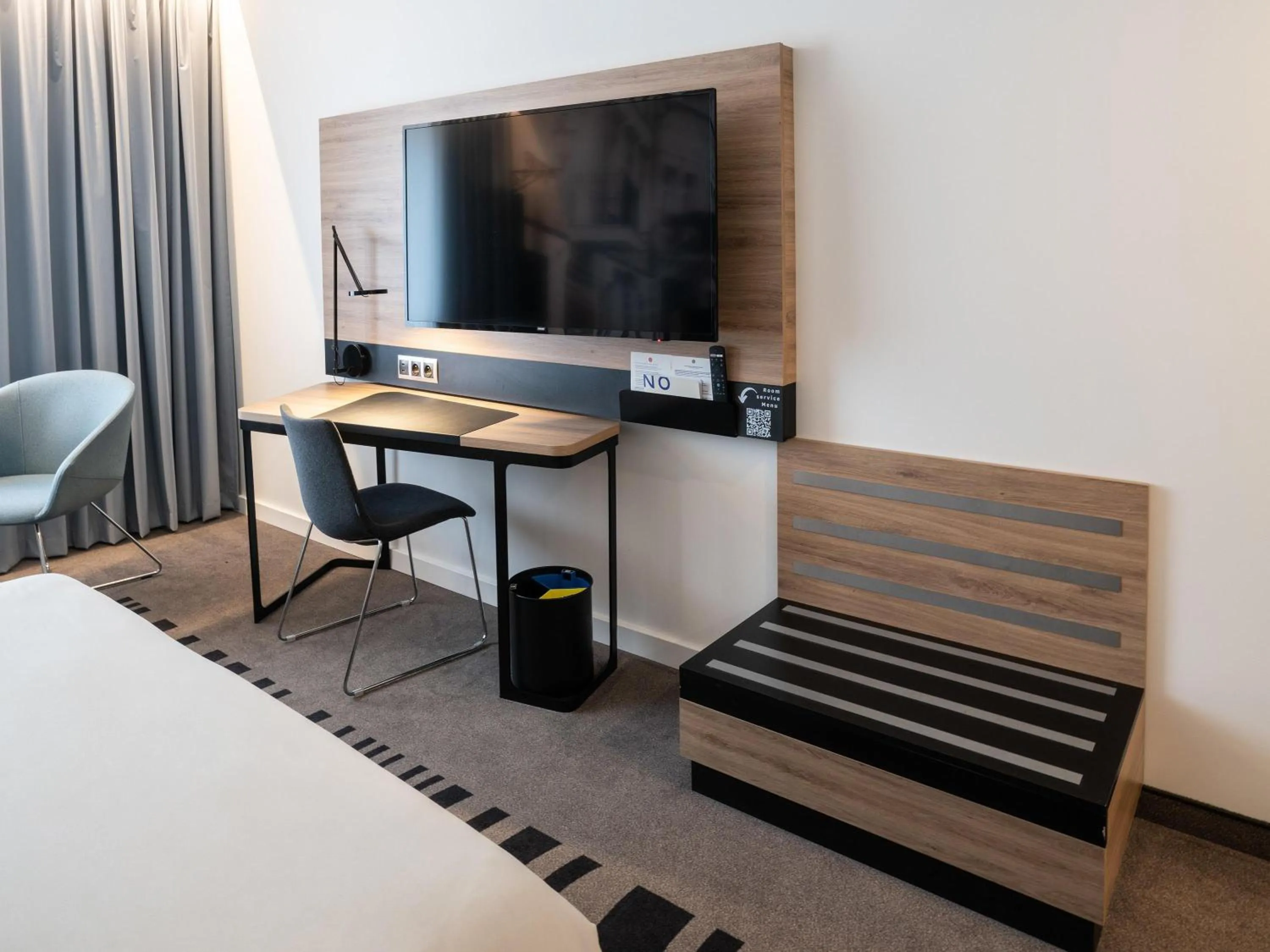 Bedroom, Bed in Novotel Vilnius Centre