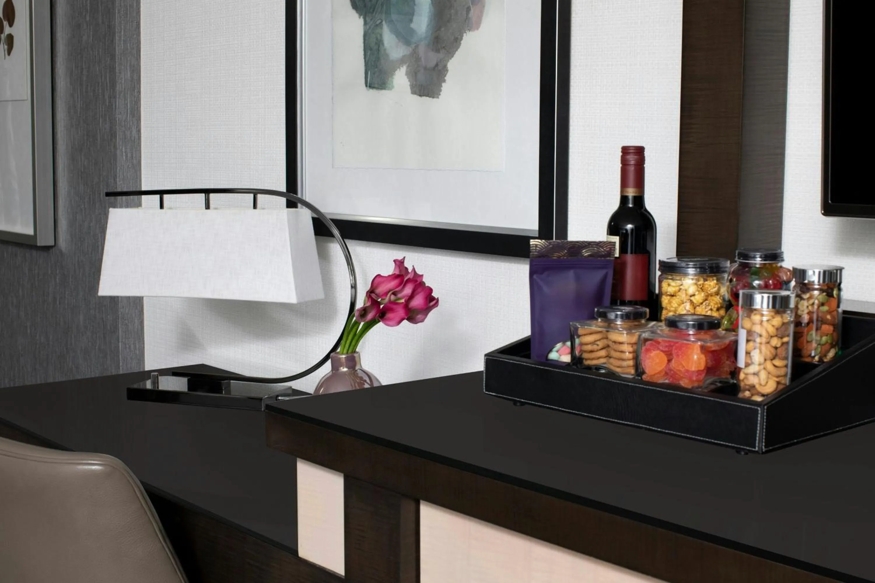 Lounge or bar in The Ritz-Carlton Atlanta