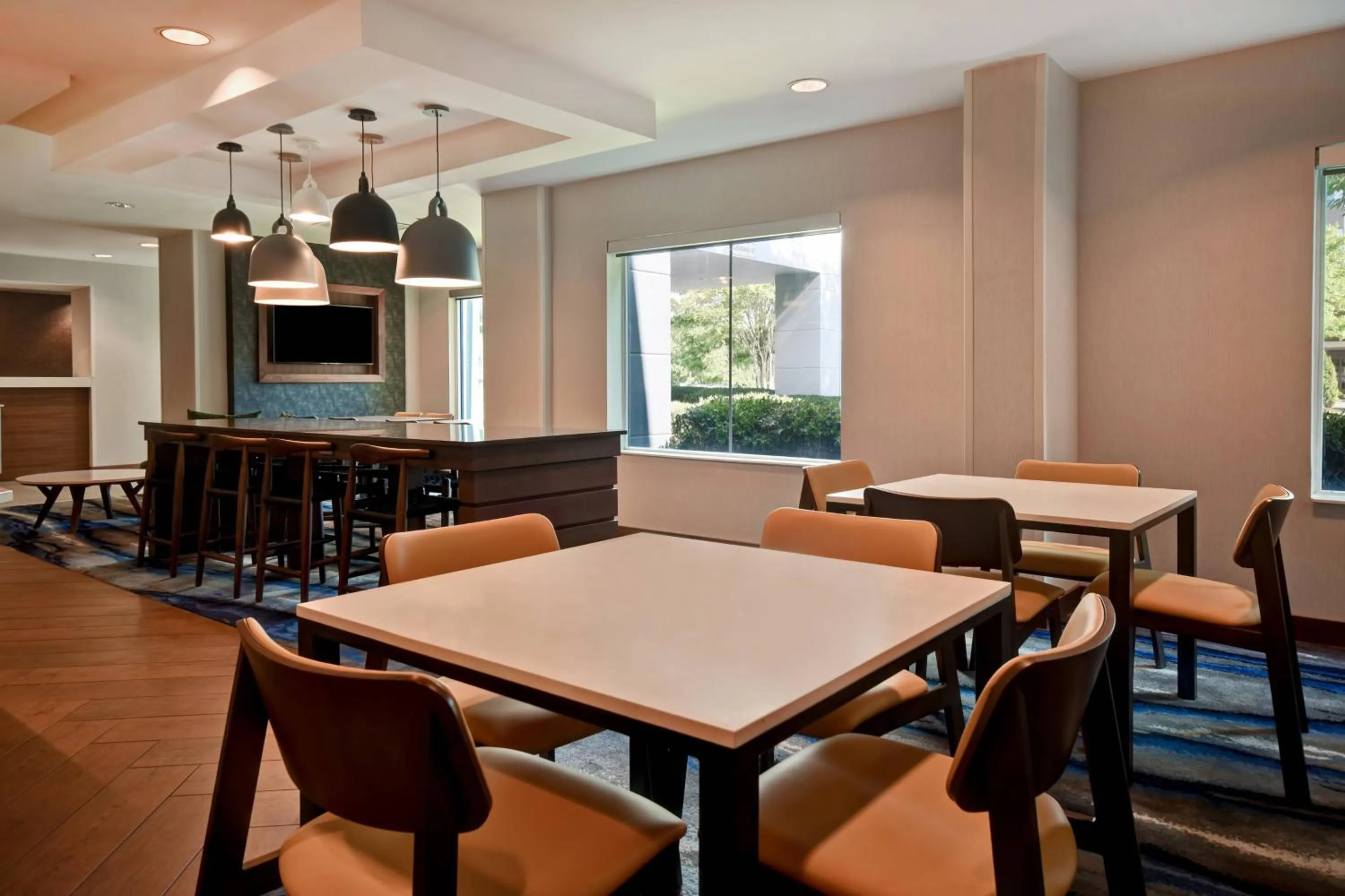 Lobby or reception in Fairfield Inn & Suites by Marriott Atlanta Kennesaw