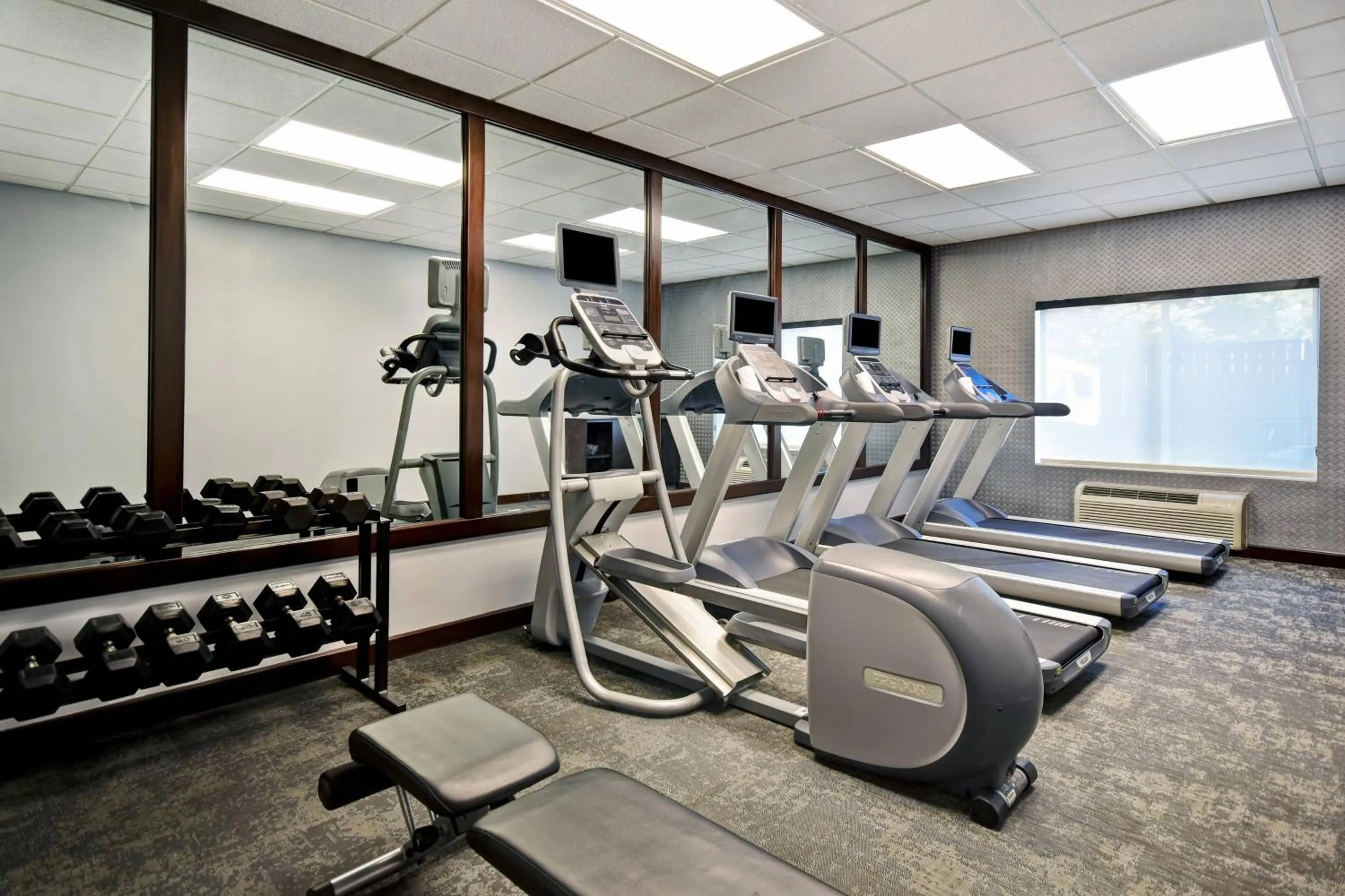 Fitness centre/facilities in Fairfield Inn & Suites by Marriott Atlanta Kennesaw