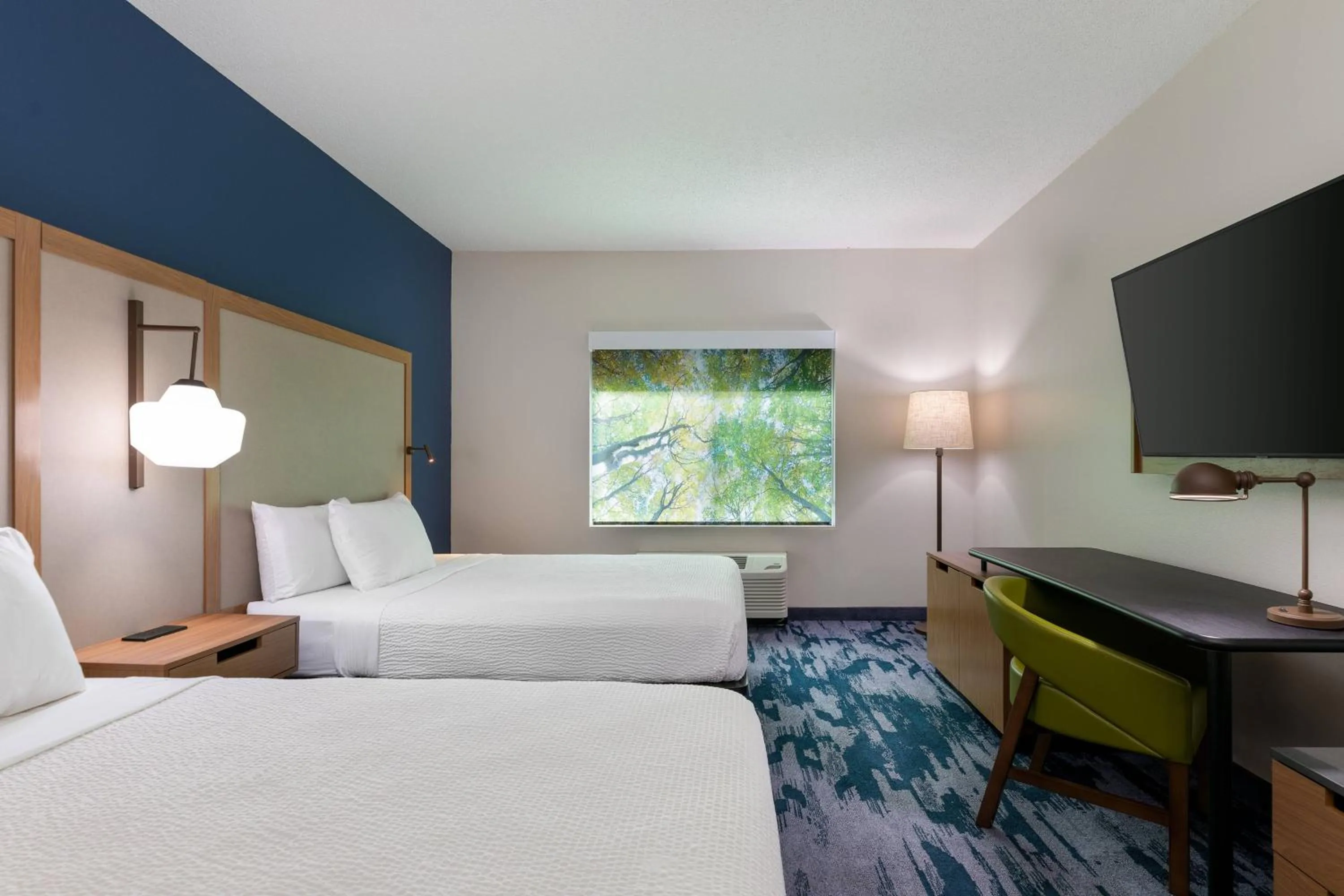 Photo of the whole room, Bed in Fairfield Inn & Suites by Marriott Atlanta Stonecrest