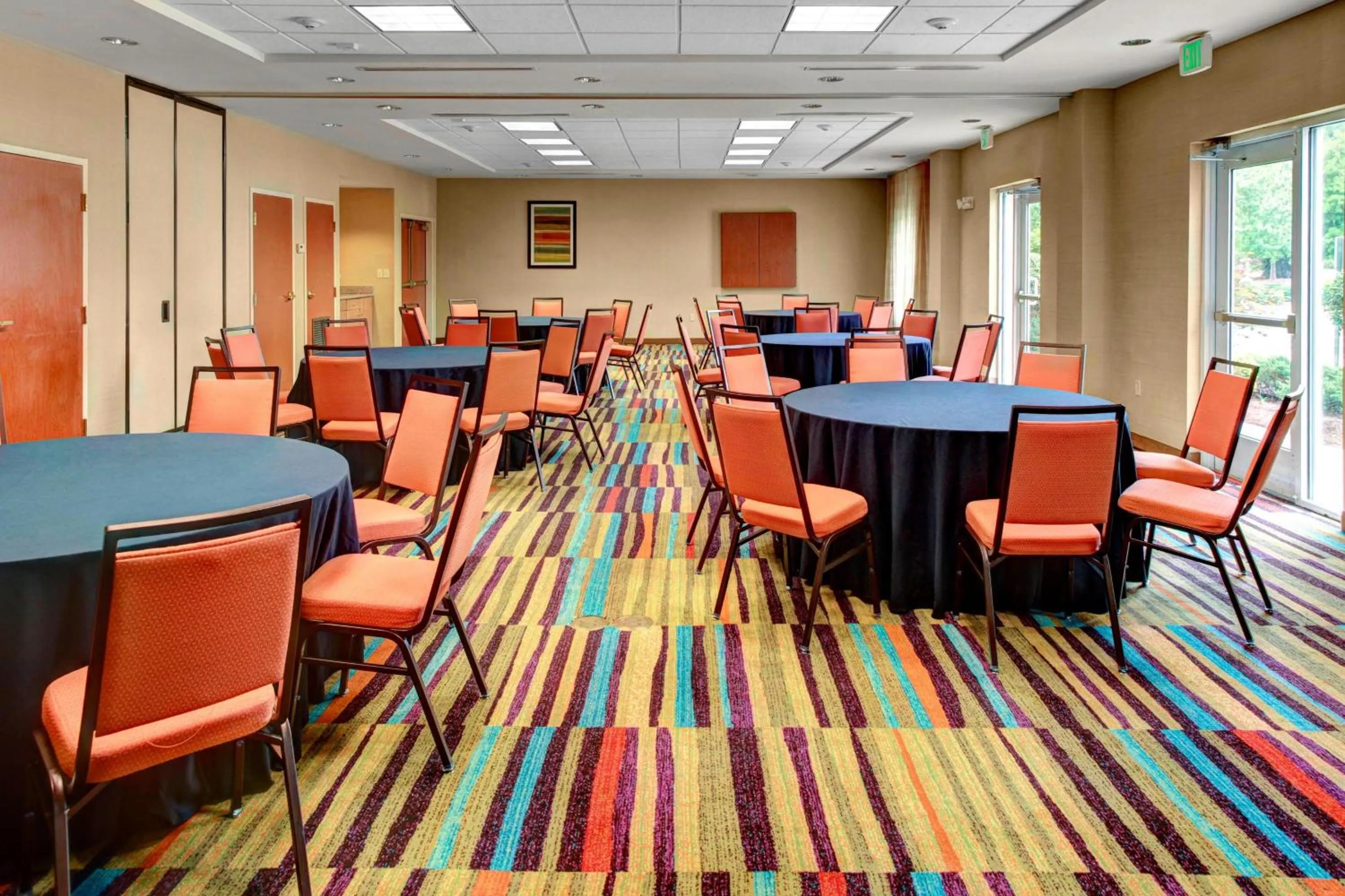 Meeting/conference room in Fairfield Inn & Suites by Marriott Atlanta Stonecrest