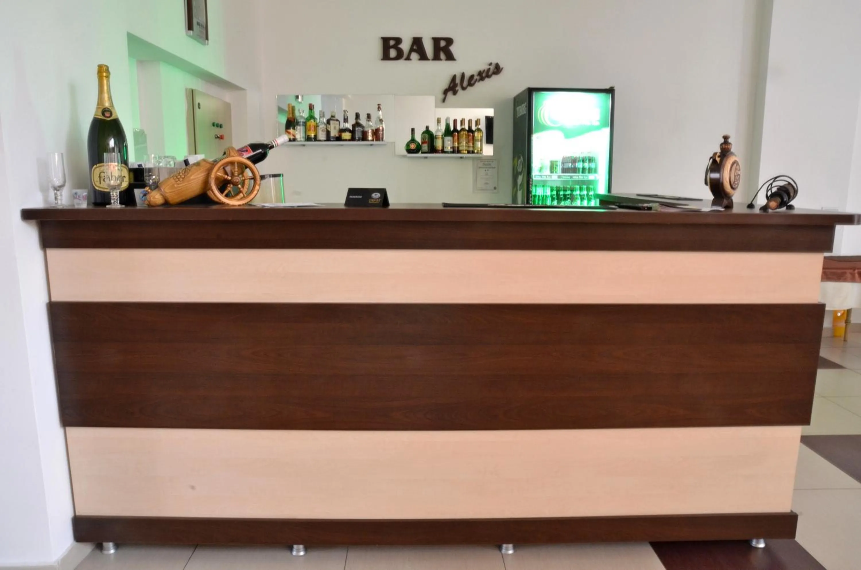 Drinks in Hotel Alexis