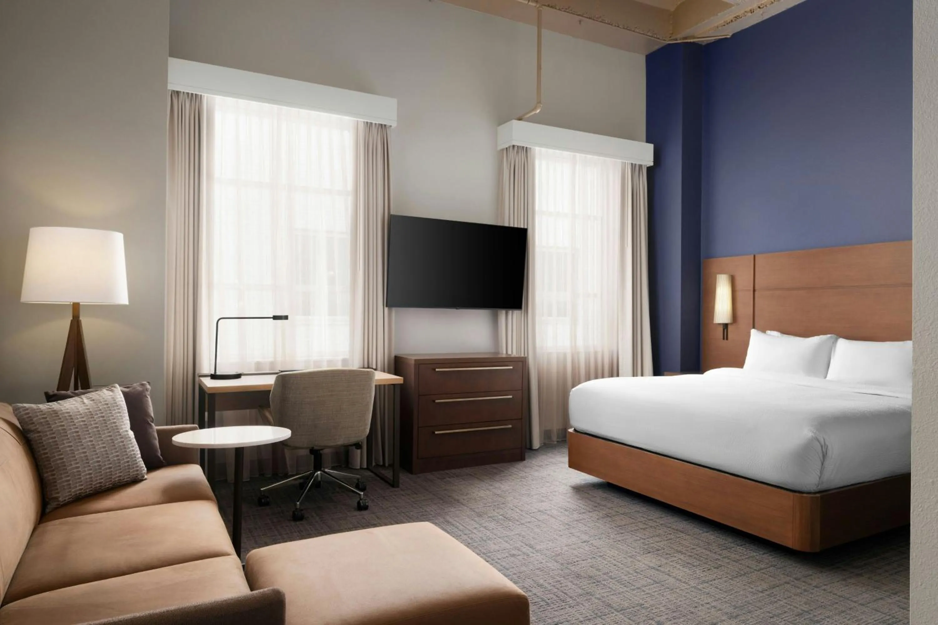 Photo of the whole room, Bed in Residence Inn Atlanta Midtown 17th Street