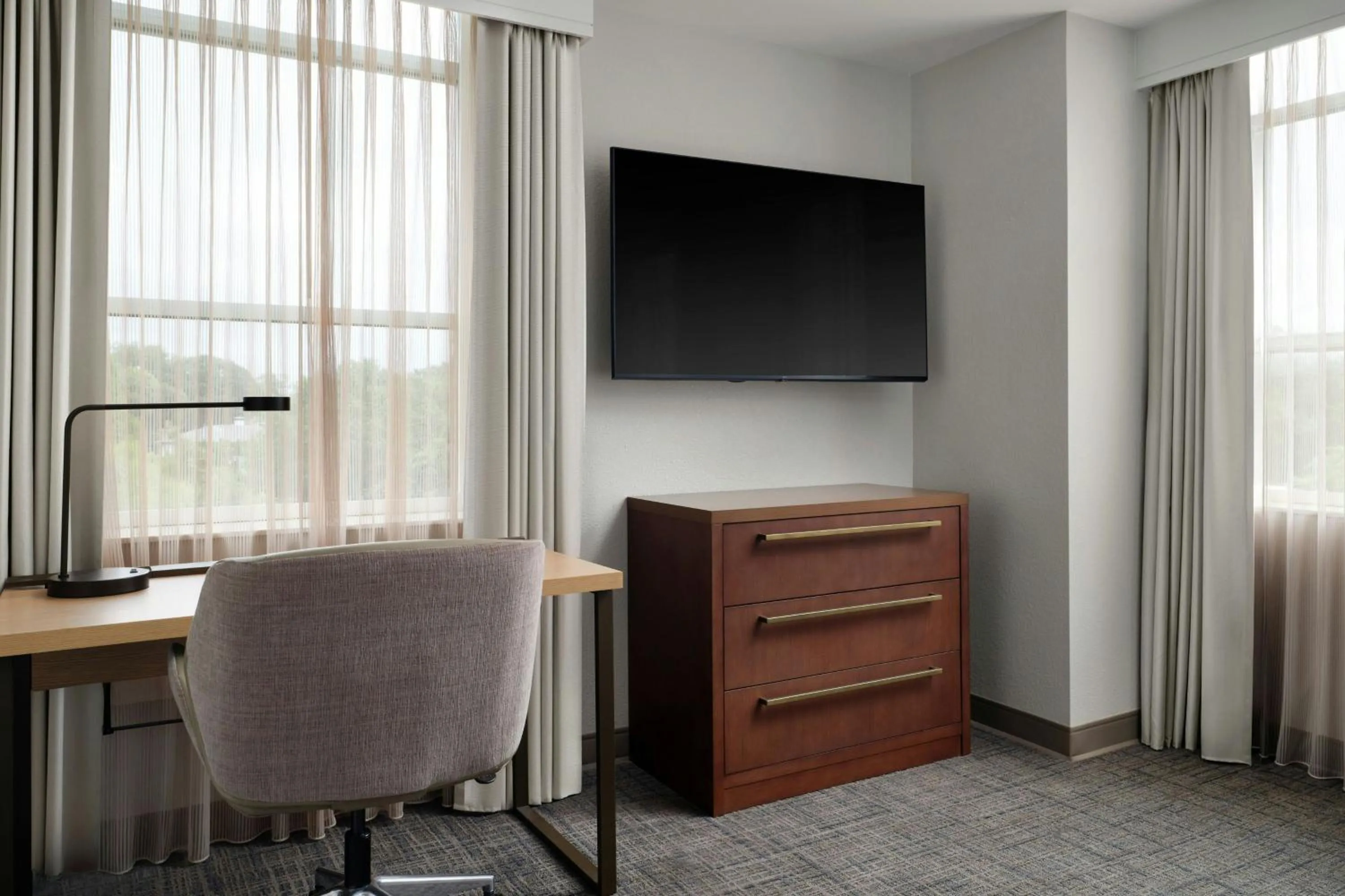 Photo of the whole room in Residence Inn Atlanta Midtown 17th Street