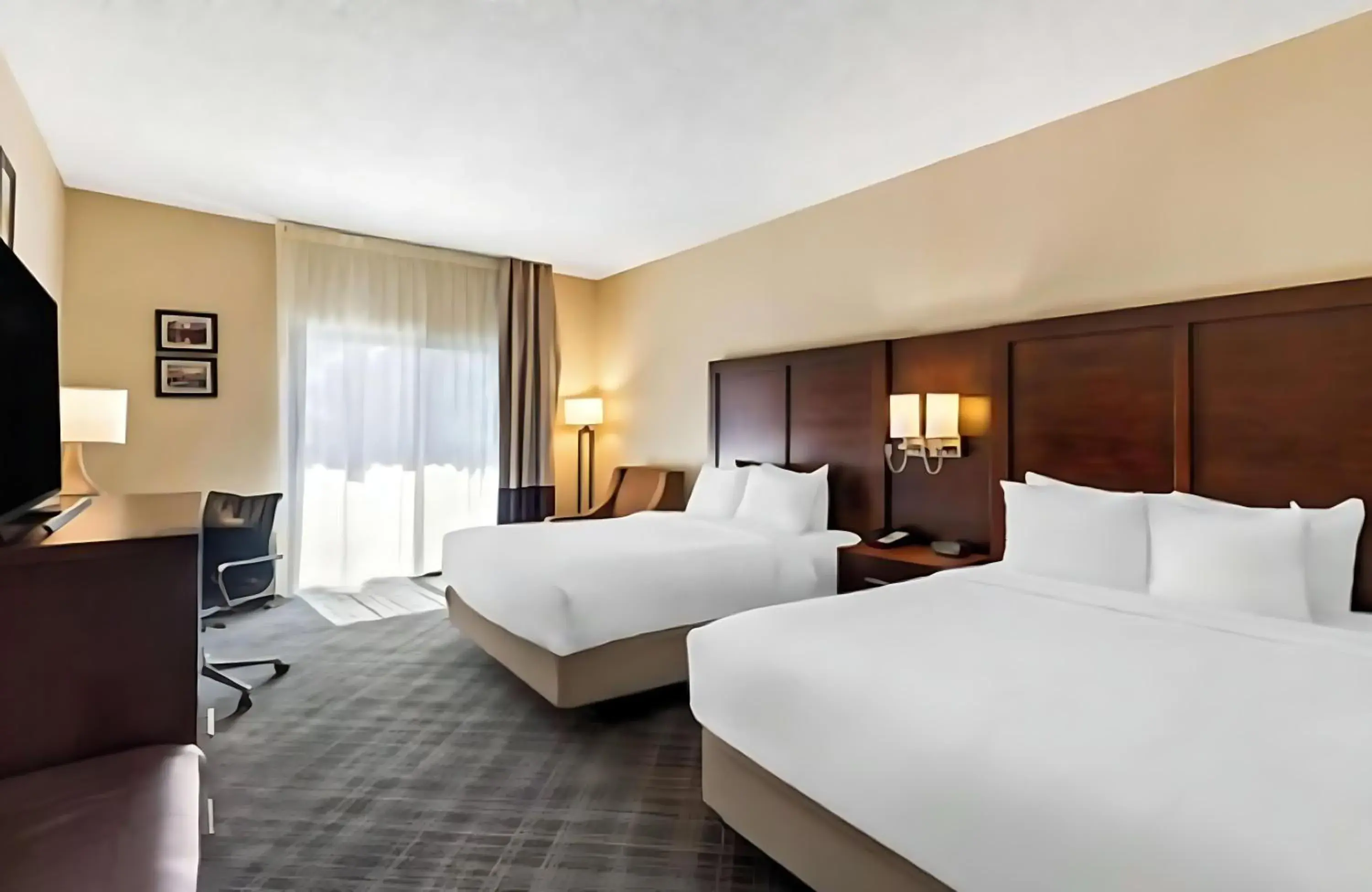 Queen Room with Two Queen Beds - Accessible/Non-Smoking in Comfort Inn Roswell-Dunwoody Queen Room with Two Queen Beds - Accessible/Non-Smoking in Comfort Inn Roswell-Dunwoody