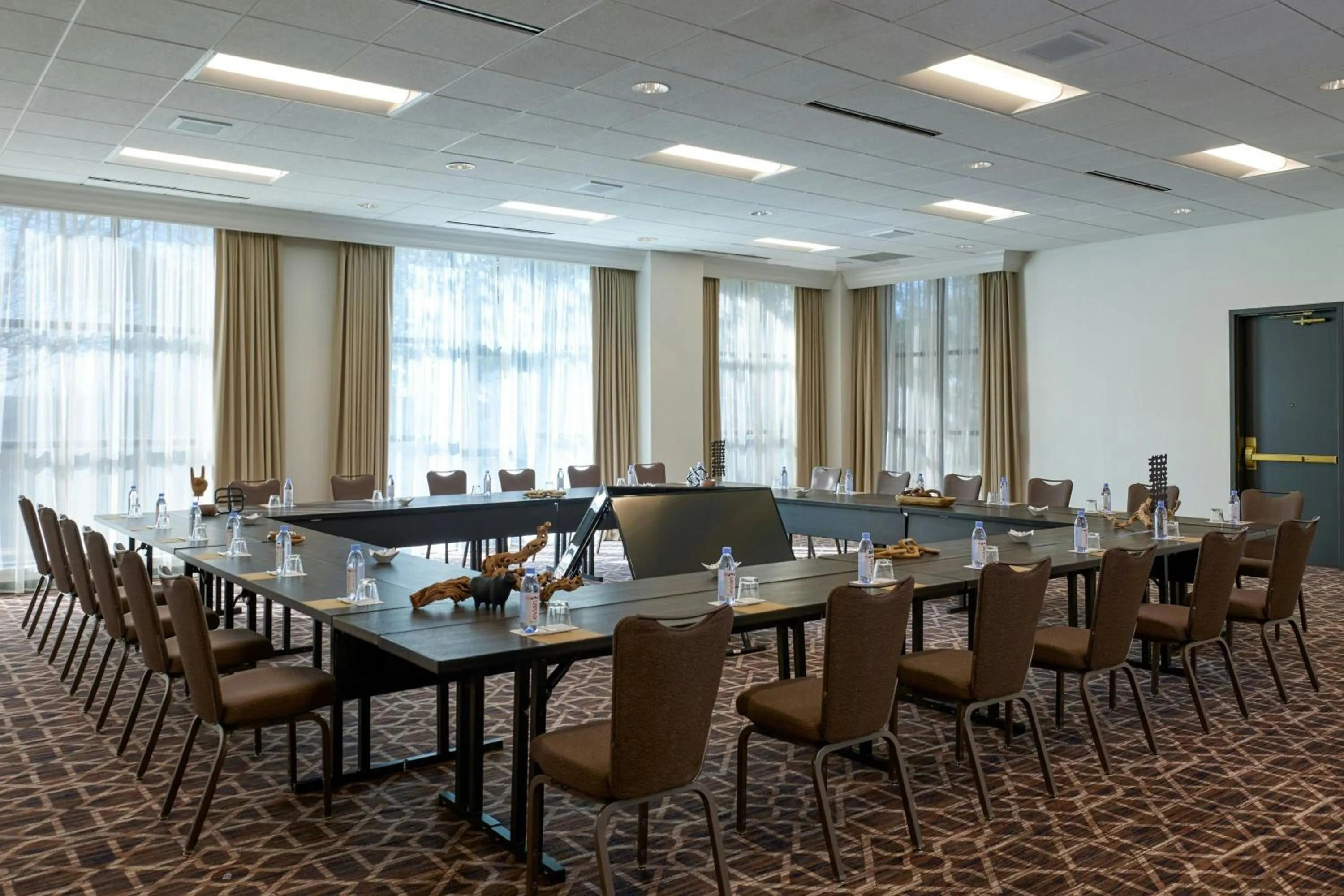 Meeting/conference room in Renaissance Austin Hotel