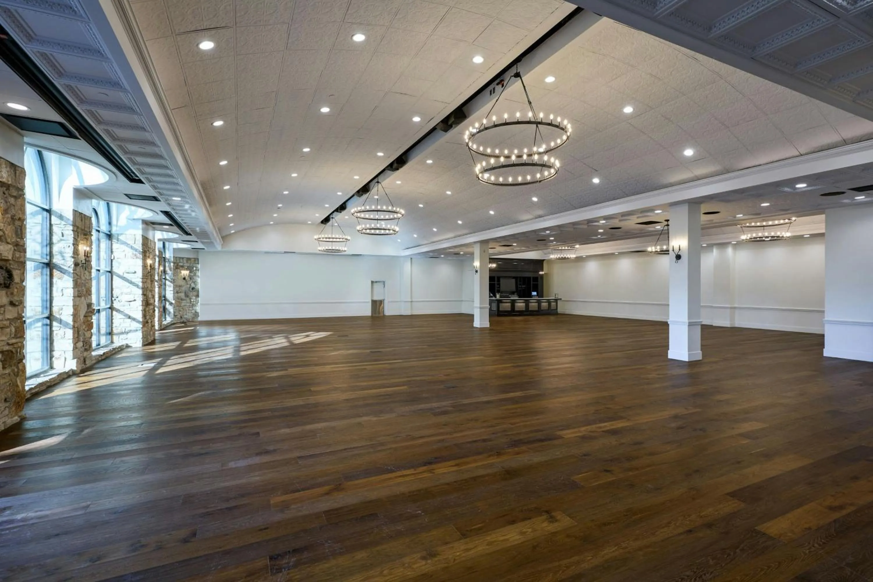 Meeting/conference room in Renaissance Austin Hotel