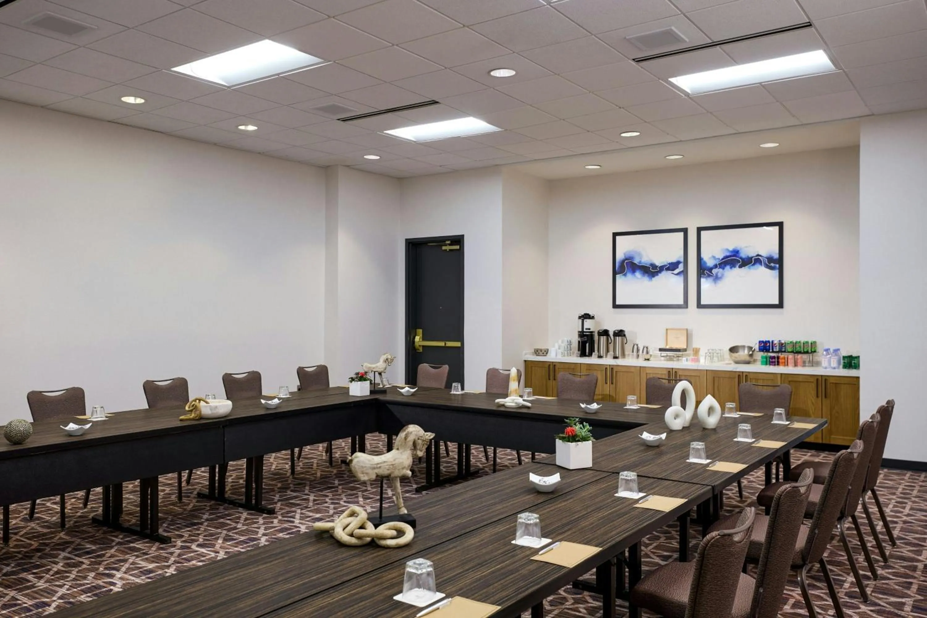 Meeting/conference room in Renaissance Austin Hotel