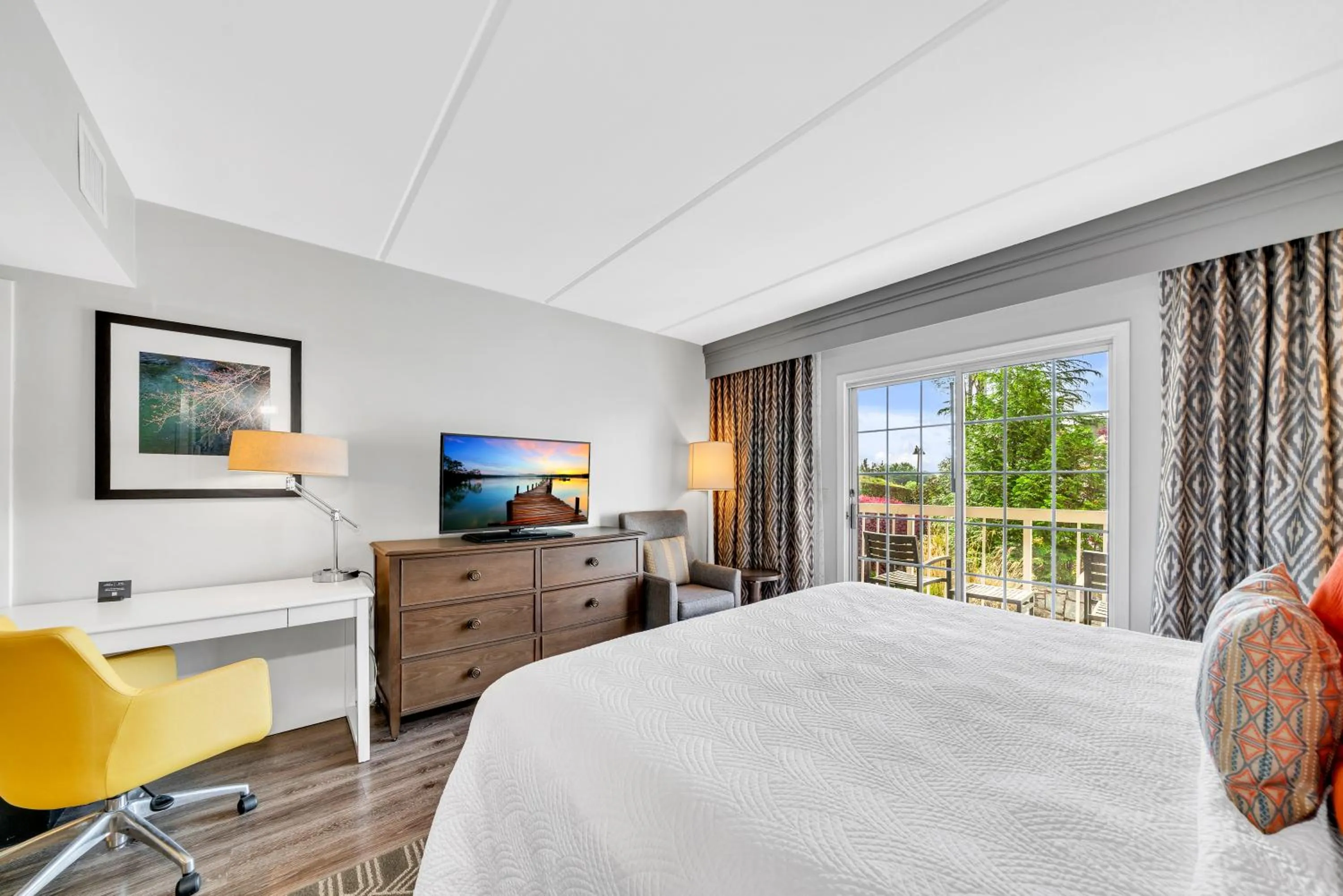 Bed in Hotel Indigo Atlanta Vinings by IHG