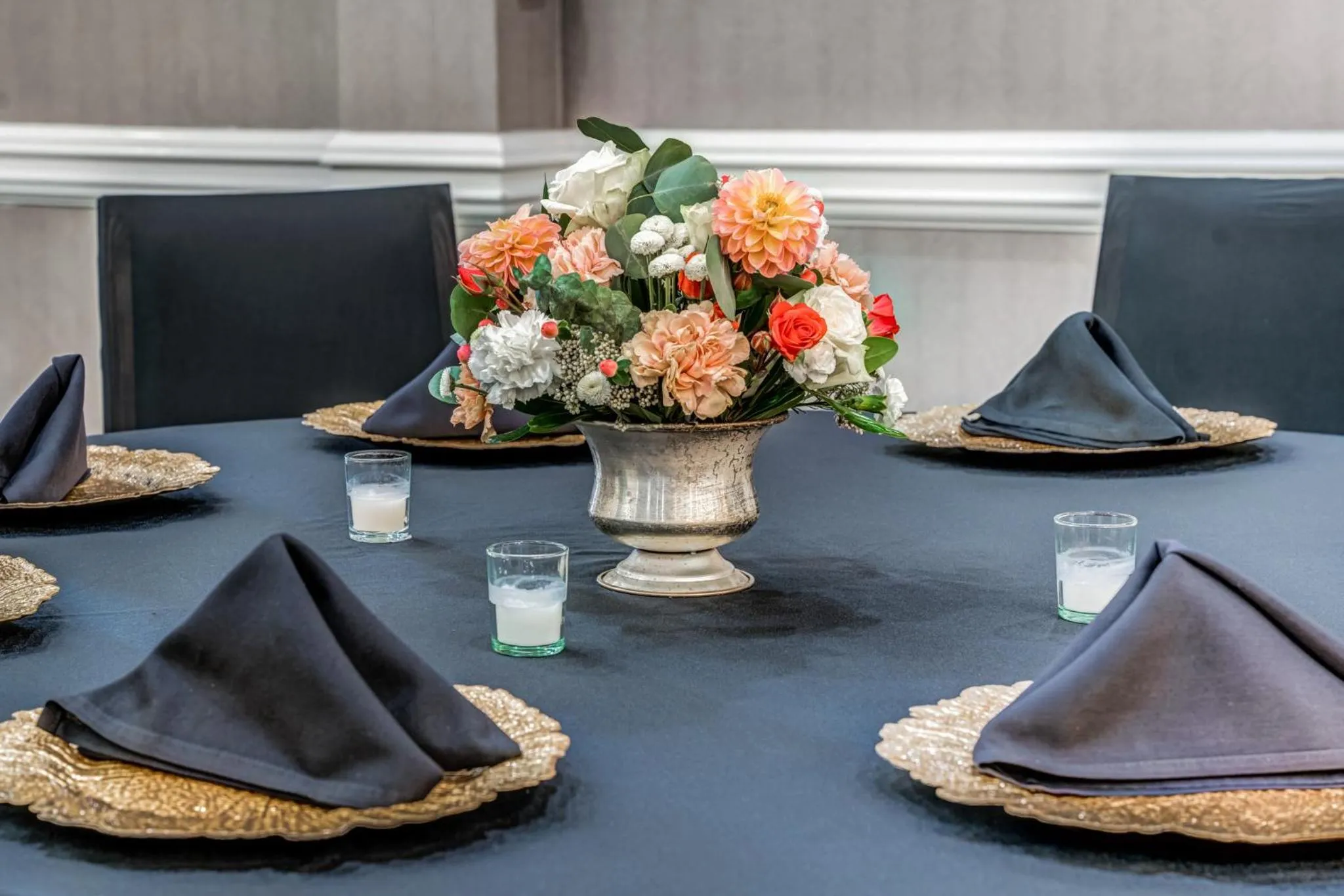 Meeting/conference room in Hotel Indigo Atlanta Vinings by IHG