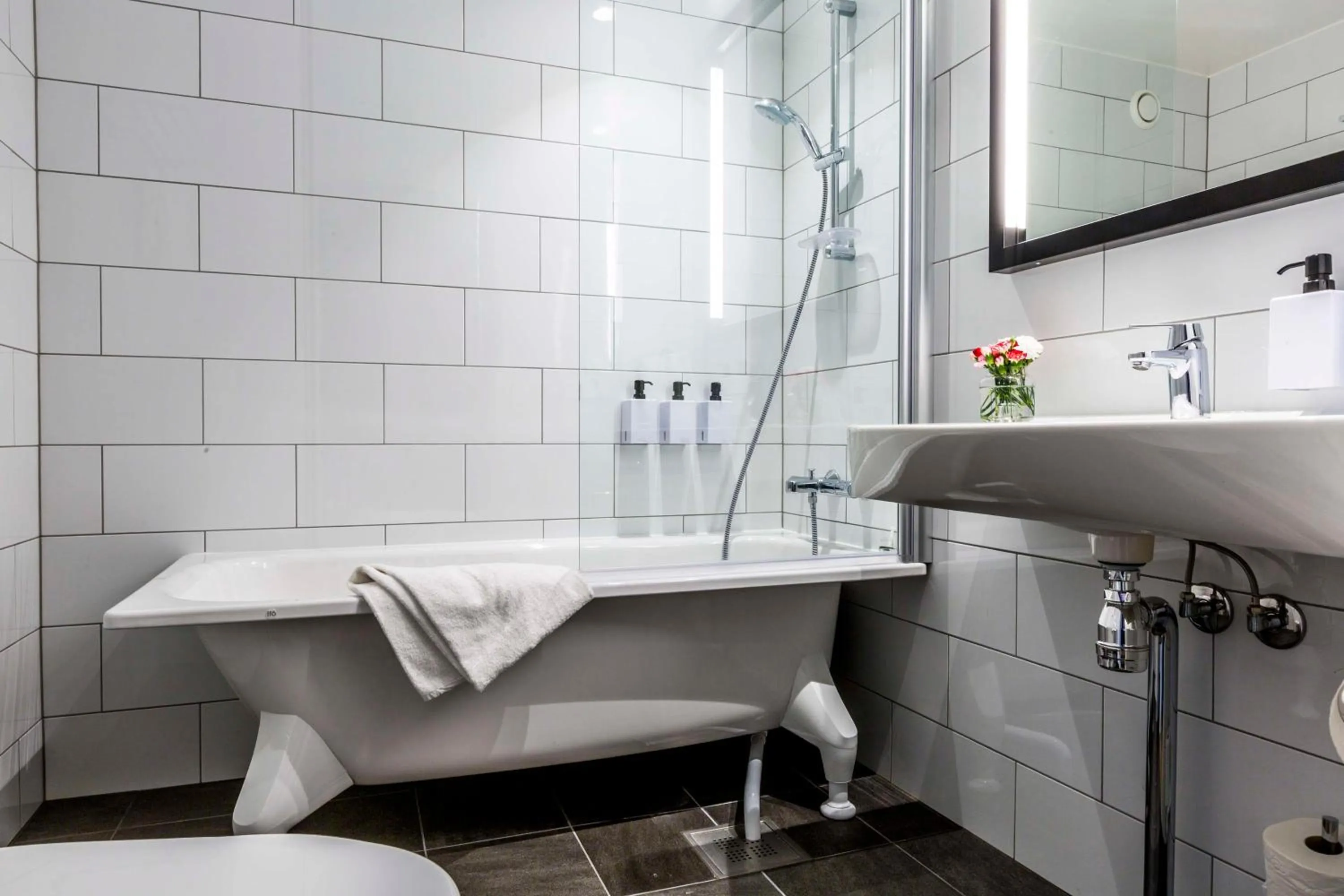 Bedroom in Scandic Grand Hotel