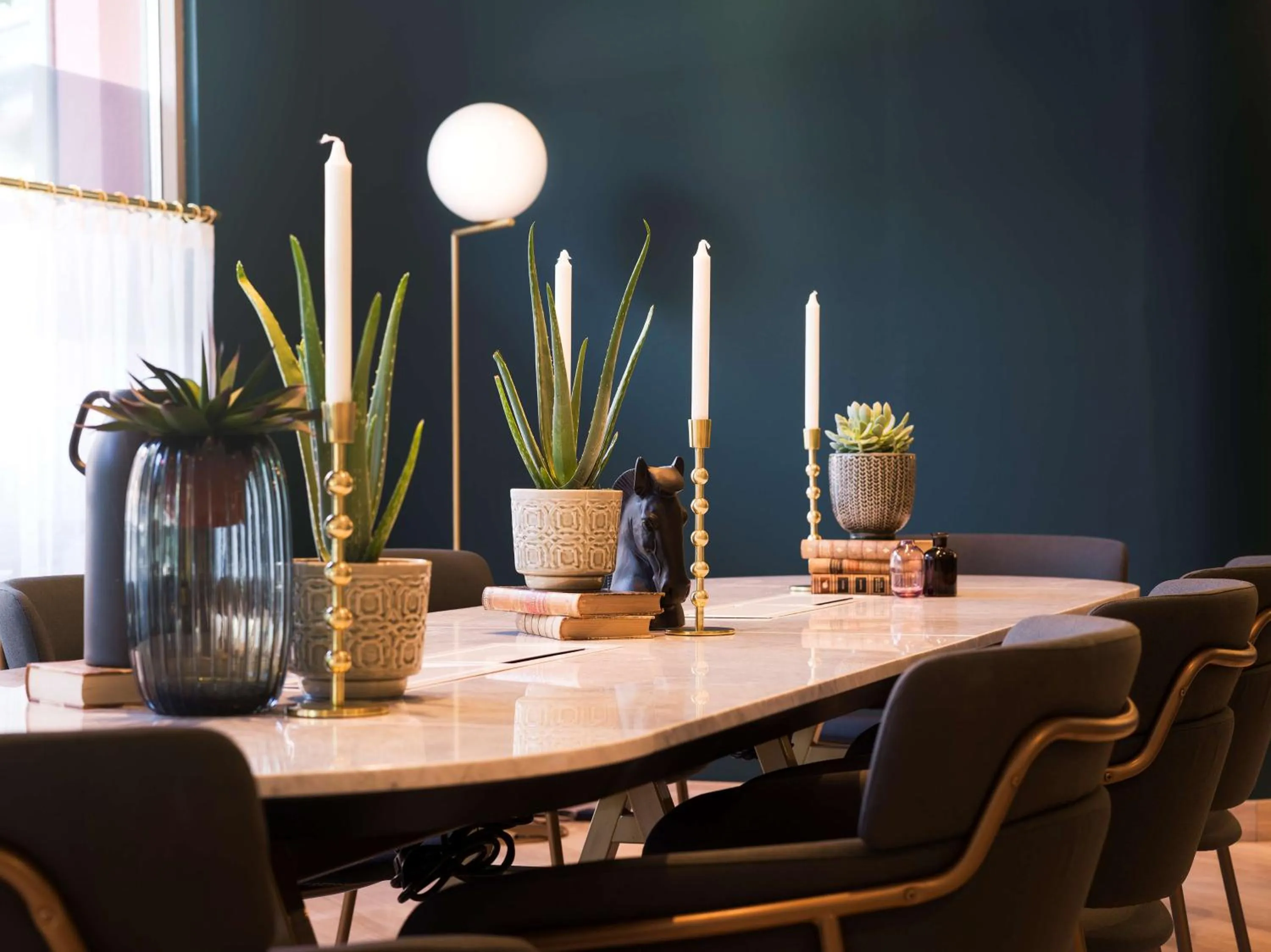 Lobby or reception in Scandic Grand Hotel