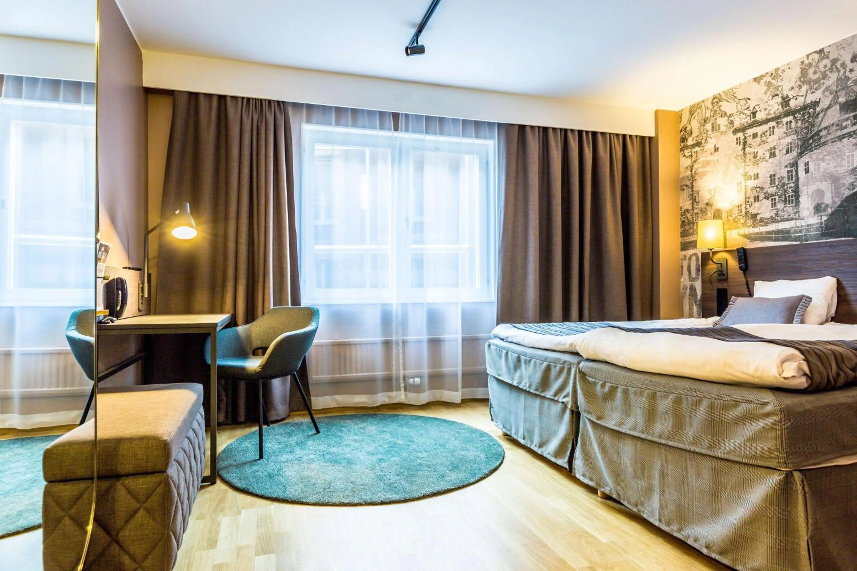 Bedroom, Bed in Scandic Grand Hotel