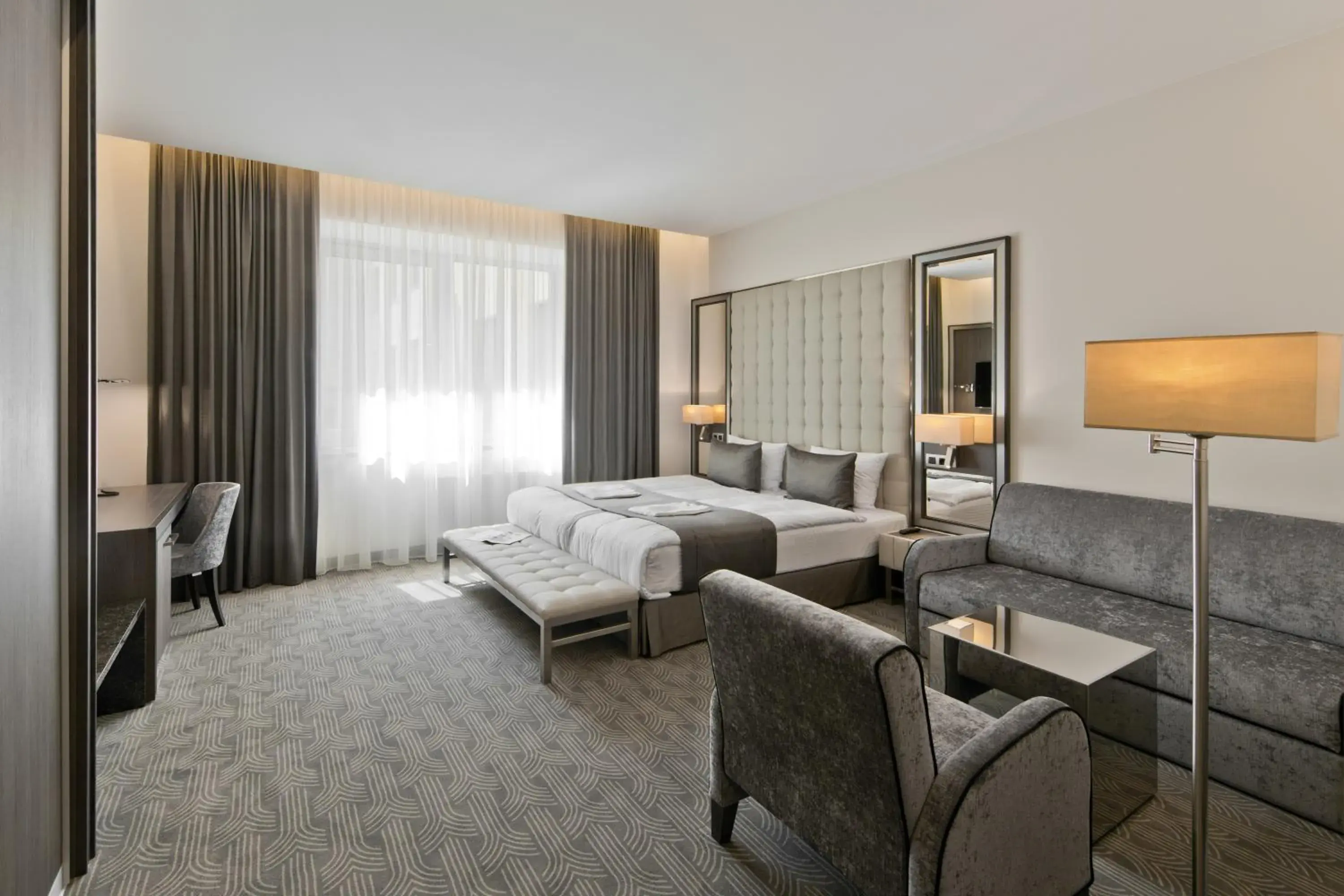 Superior Double or Twin Room with Balcony or Terrace - single occupancy in Congress Avenue Hotel Superior Double or Twin Room with Balcony or Terrace - single occupancy in Congress Avenue Hotel