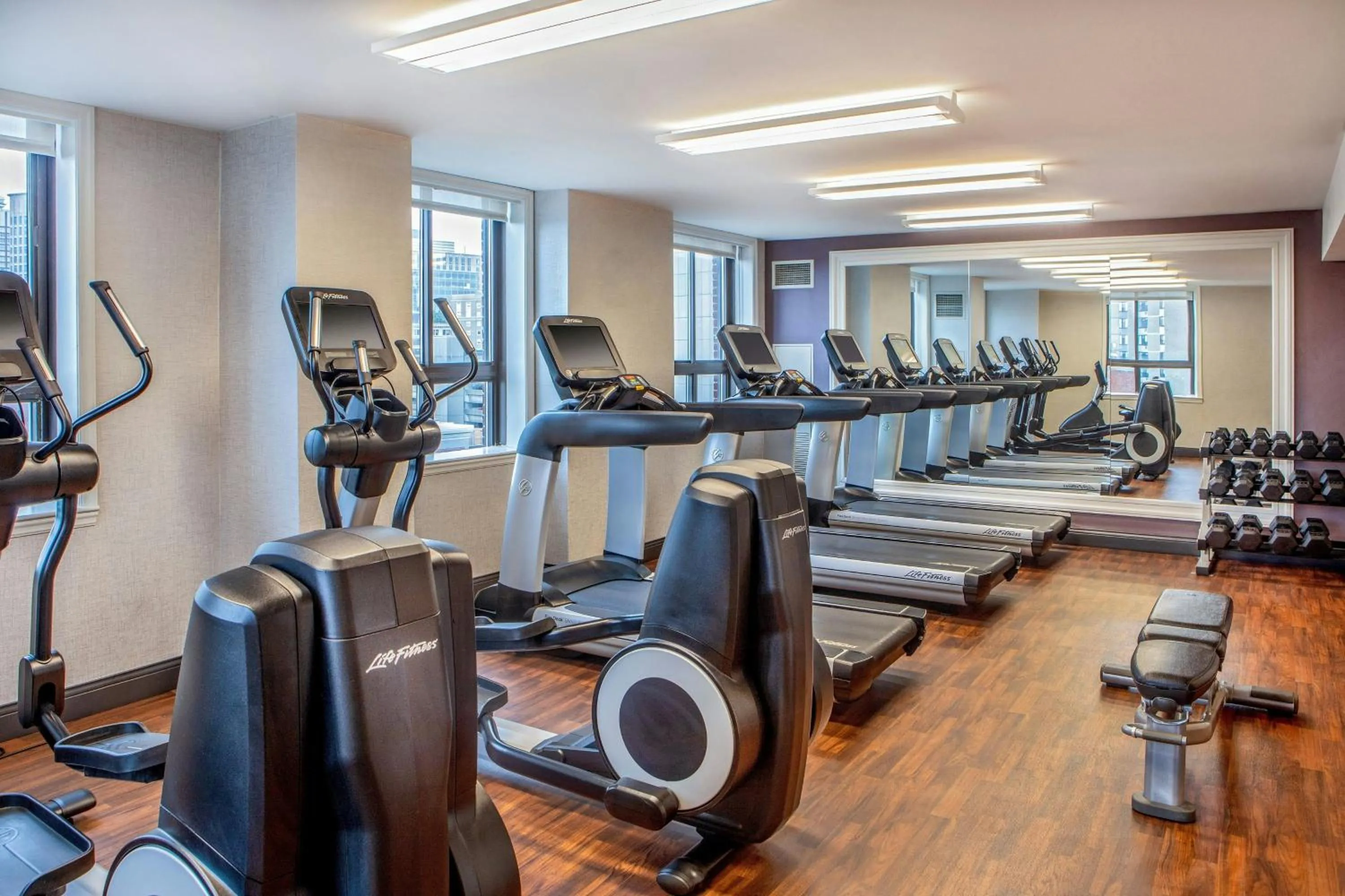 Fitness centre/facilities in Courtyard by Marriott Boston Downtown