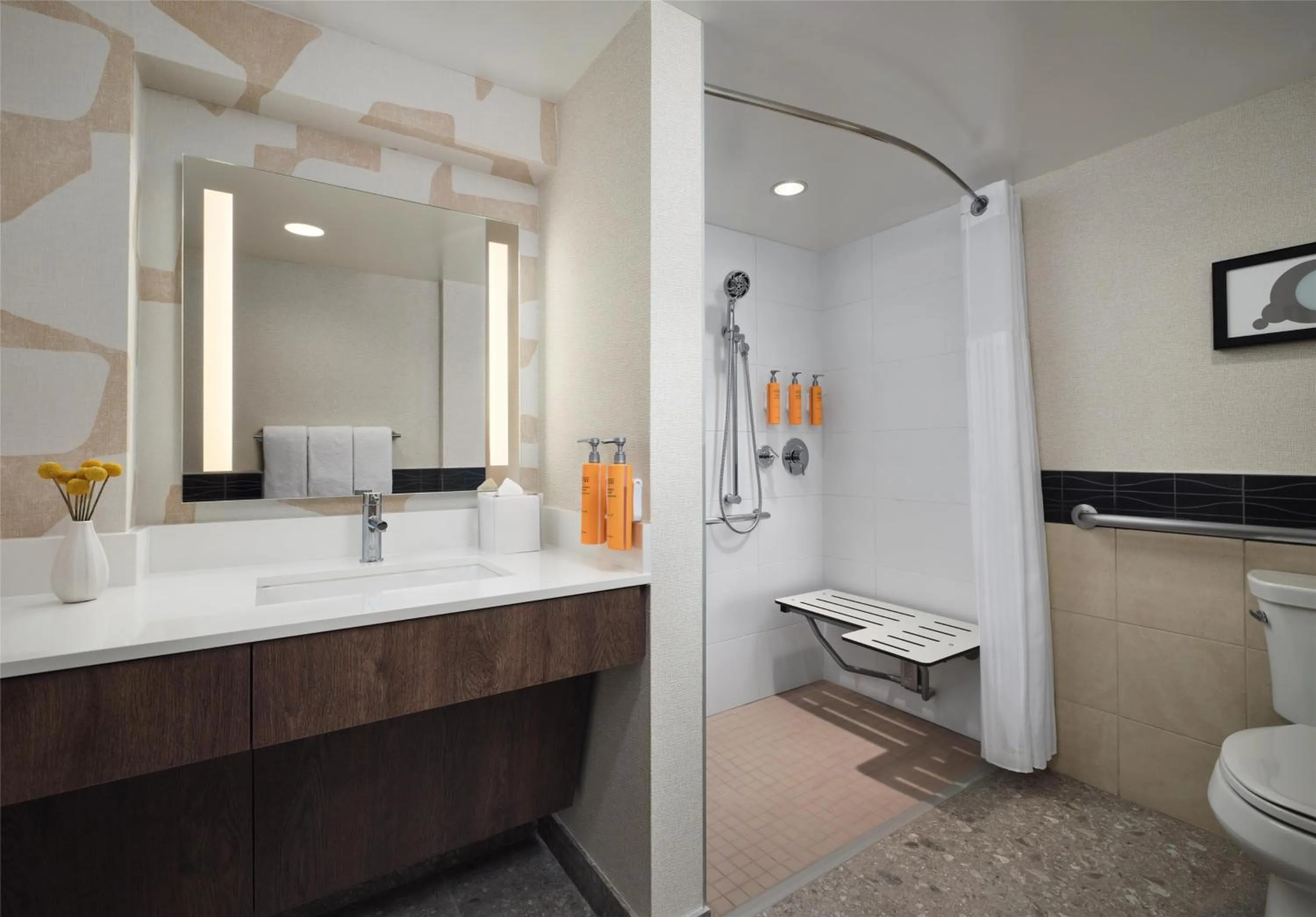 Bathroom in Sonesta ES Suites Chicago Downtown Magnificent Mile Medical