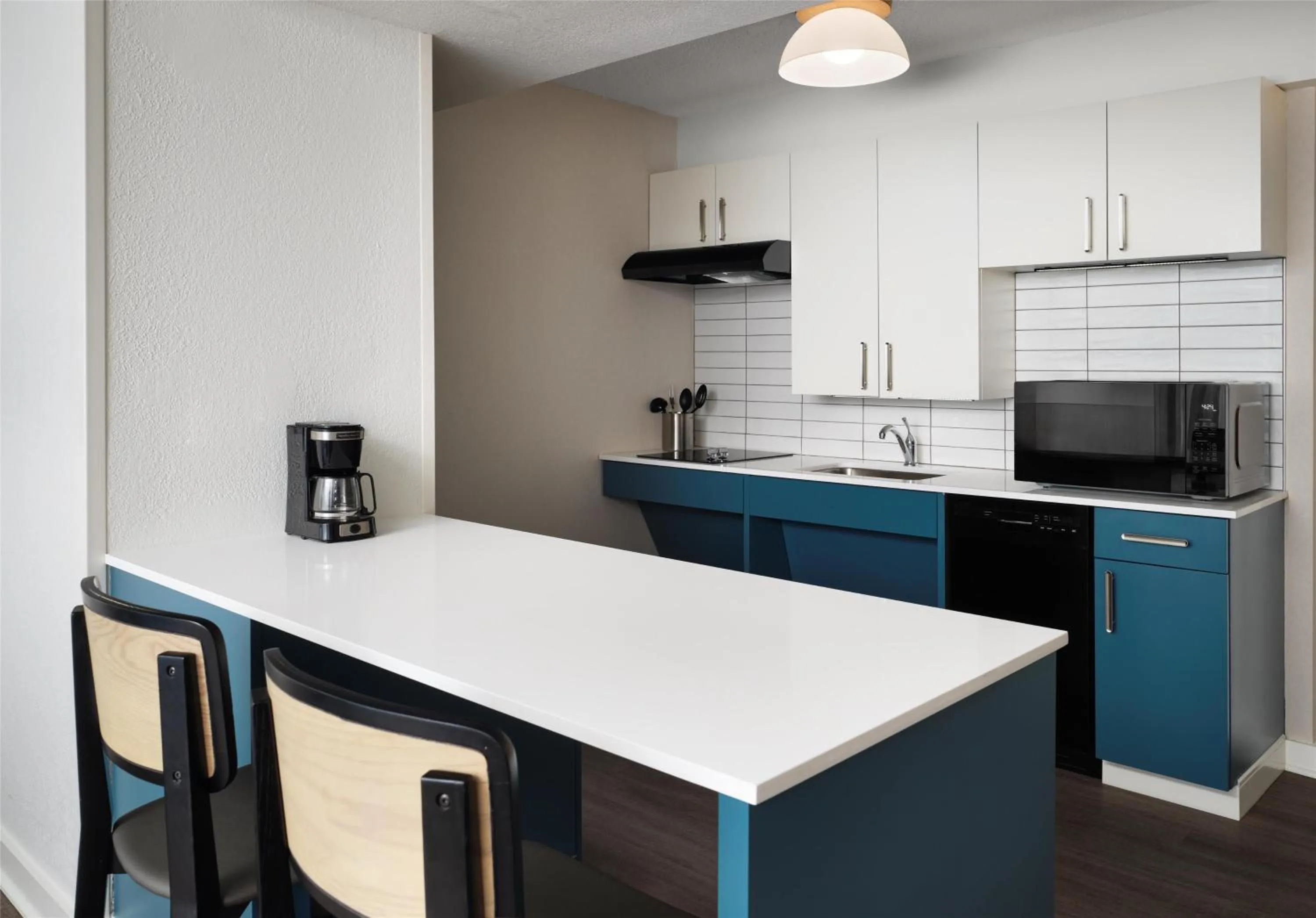 Photo of the whole room in Sonesta ES Suites Chicago Downtown Magnificent Mile Medical