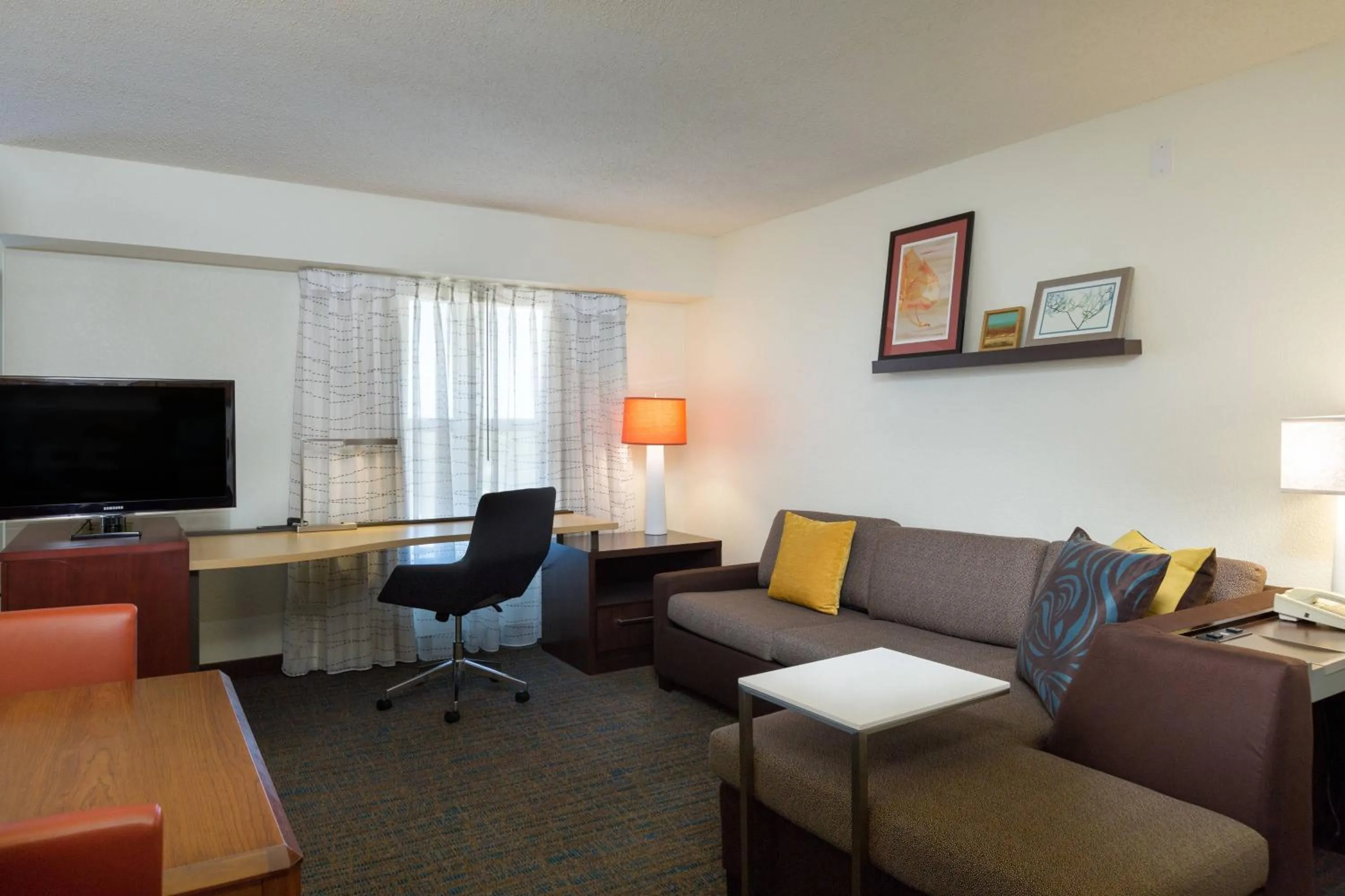 Living room in Residence Inn by Marriott Austin Parmer/Tech Ridge