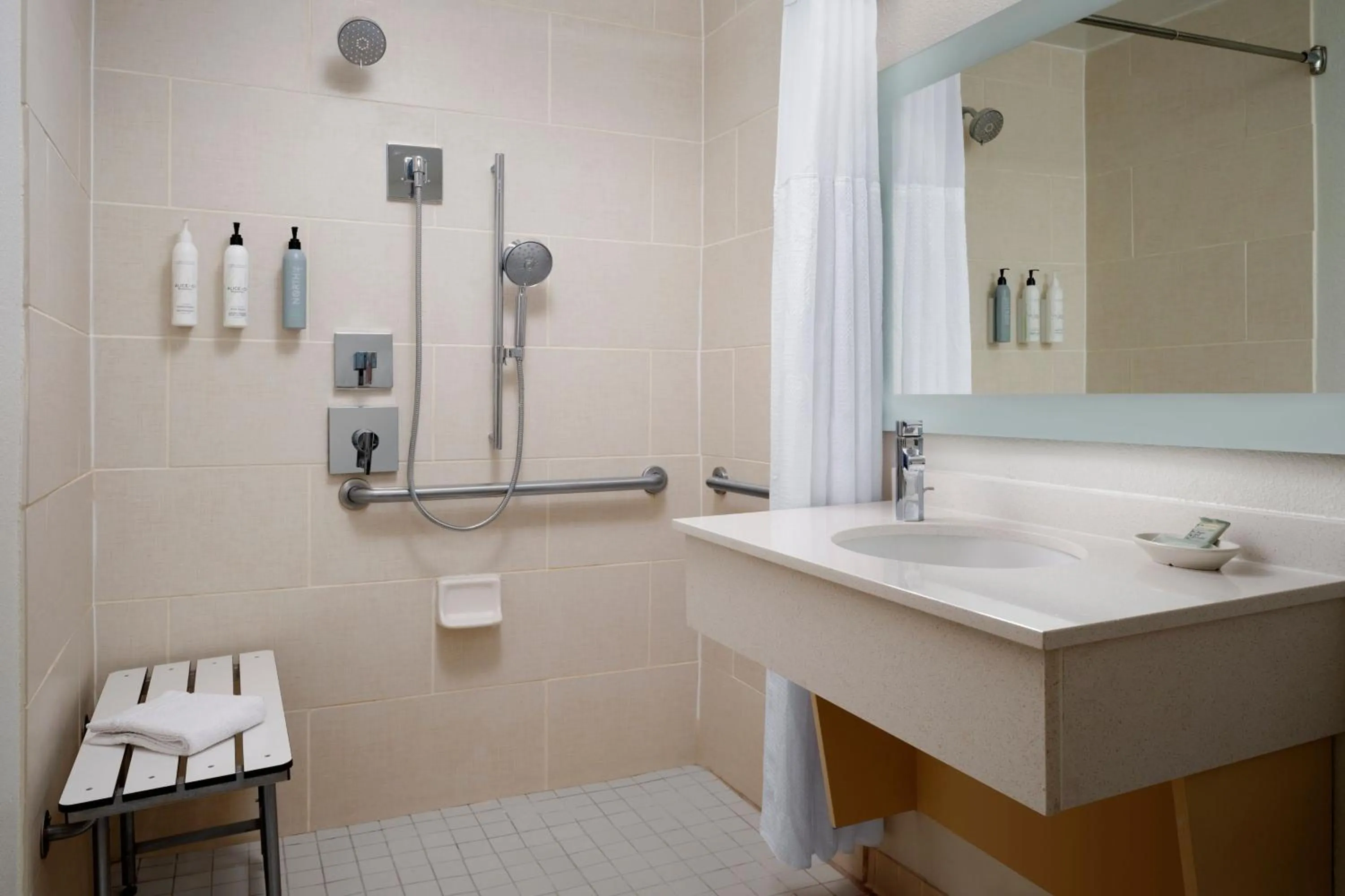 Bathroom in SpringHill Suites Austin South